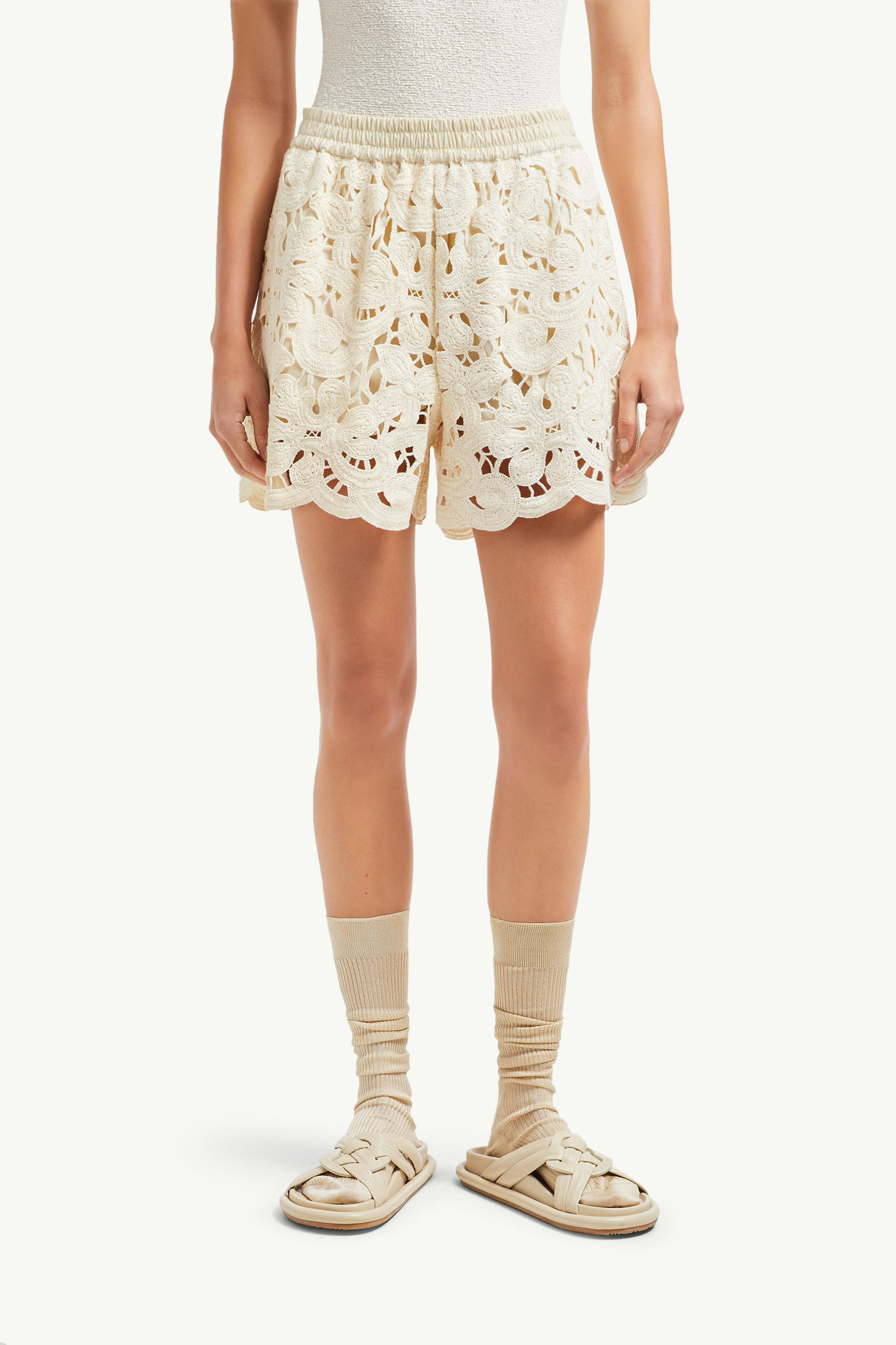 Floral Macramé Shorts Women White Ivory Moncler 3