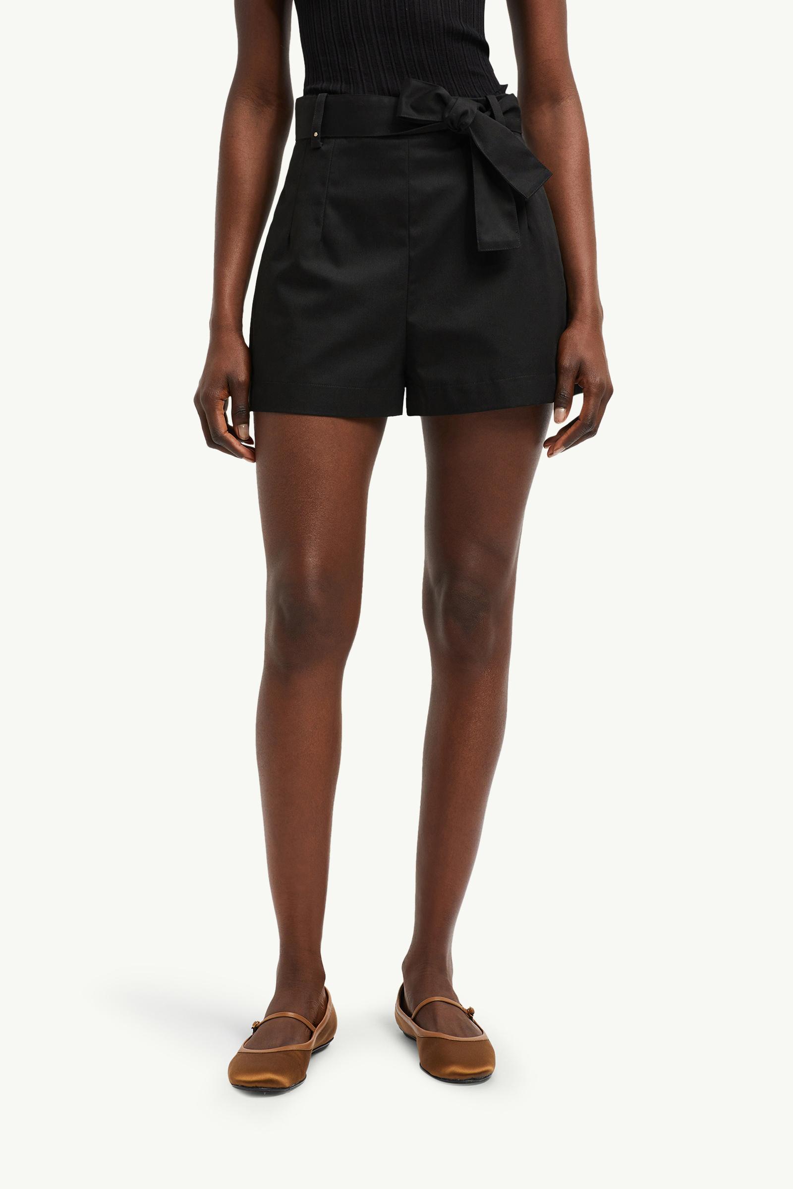 Black Gabardine Shorts - Pants & Shorts for Women | Moncler US