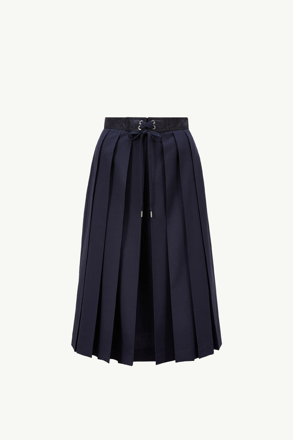 https://moncler-cdn.thron.com/api/v1/content-delivery/shares/dpx6uv/contents/K10932D0000754AUD774_F/image/K10932D0000754AUD774_F