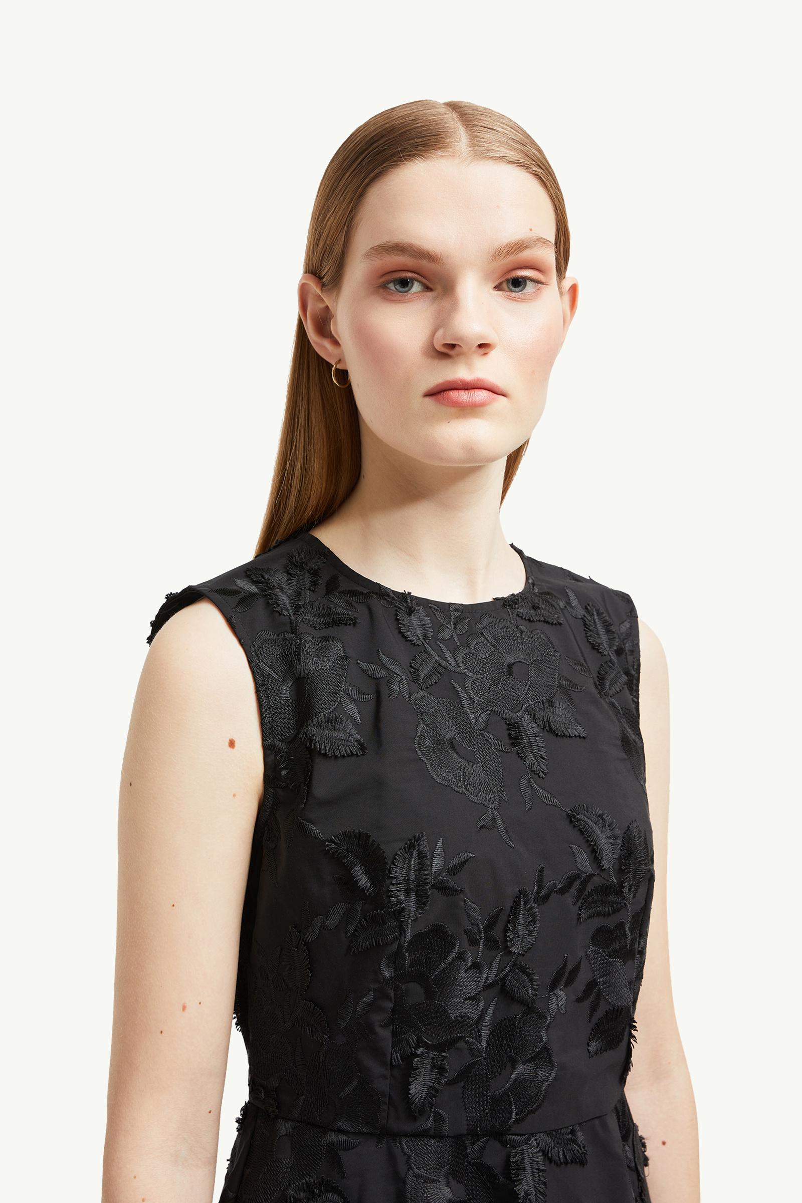 Textured Floral Gabardine Dress Women Black Moncler 1