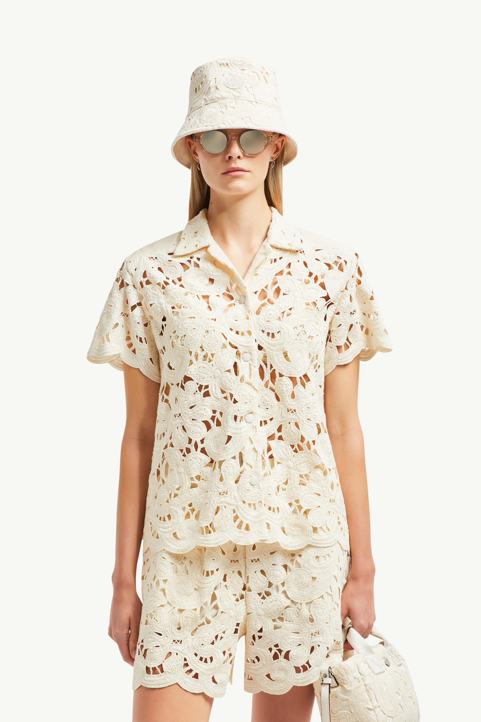 Camicia a maniche corte con fiori in macramé Donna Bianco Avorio Moncler 0