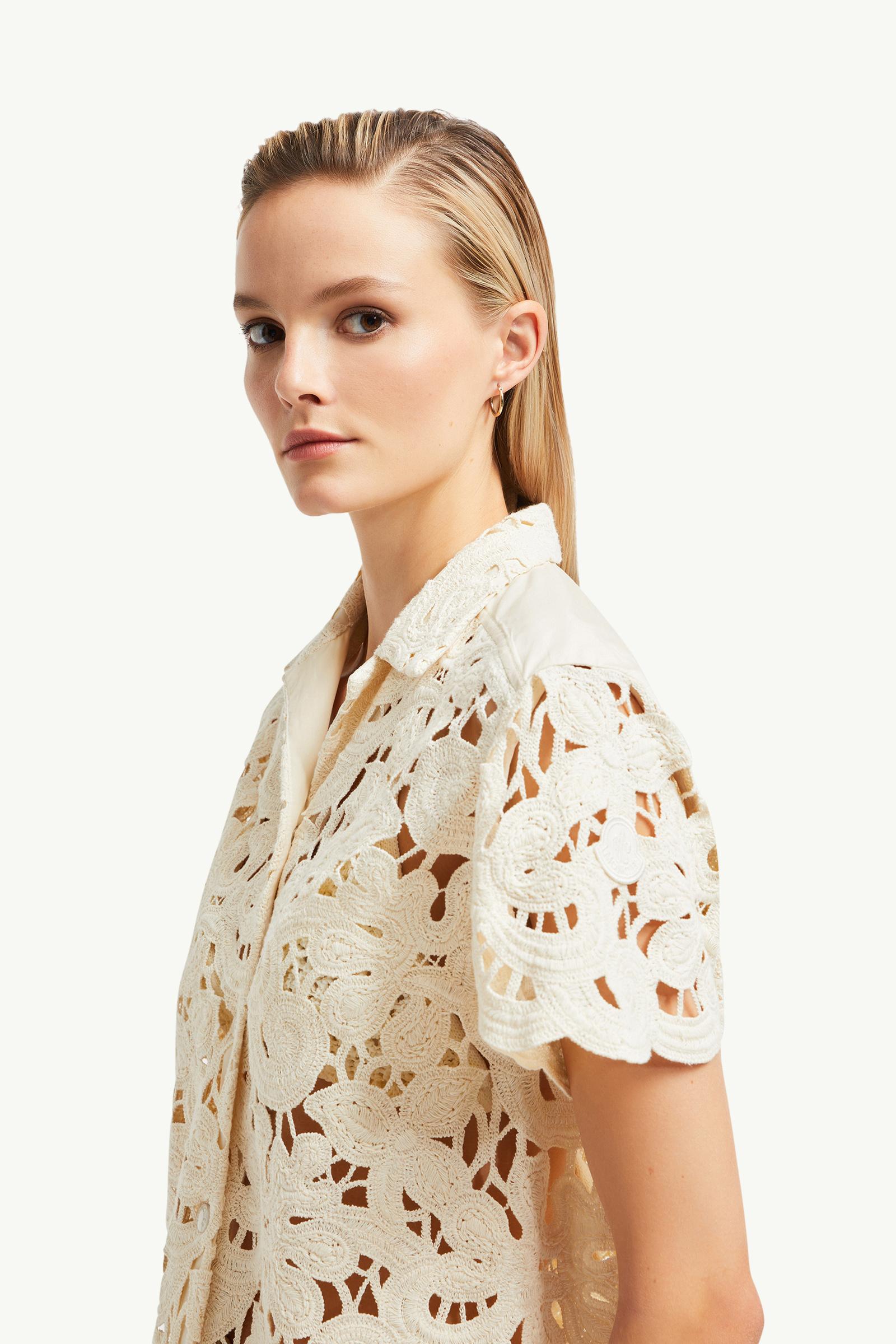Camicia a maniche corte con fiori in macramé Donna Bianco Avorio Moncler 1