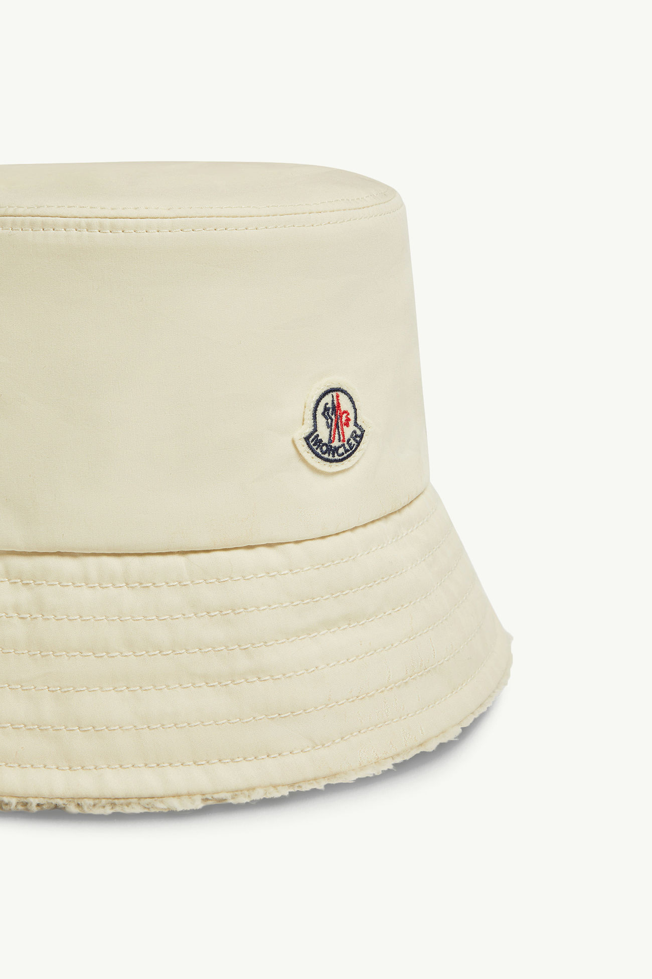 Cappello bucket reversibile in cotone e pile effetto teddy Donna Bianco Moncler 2