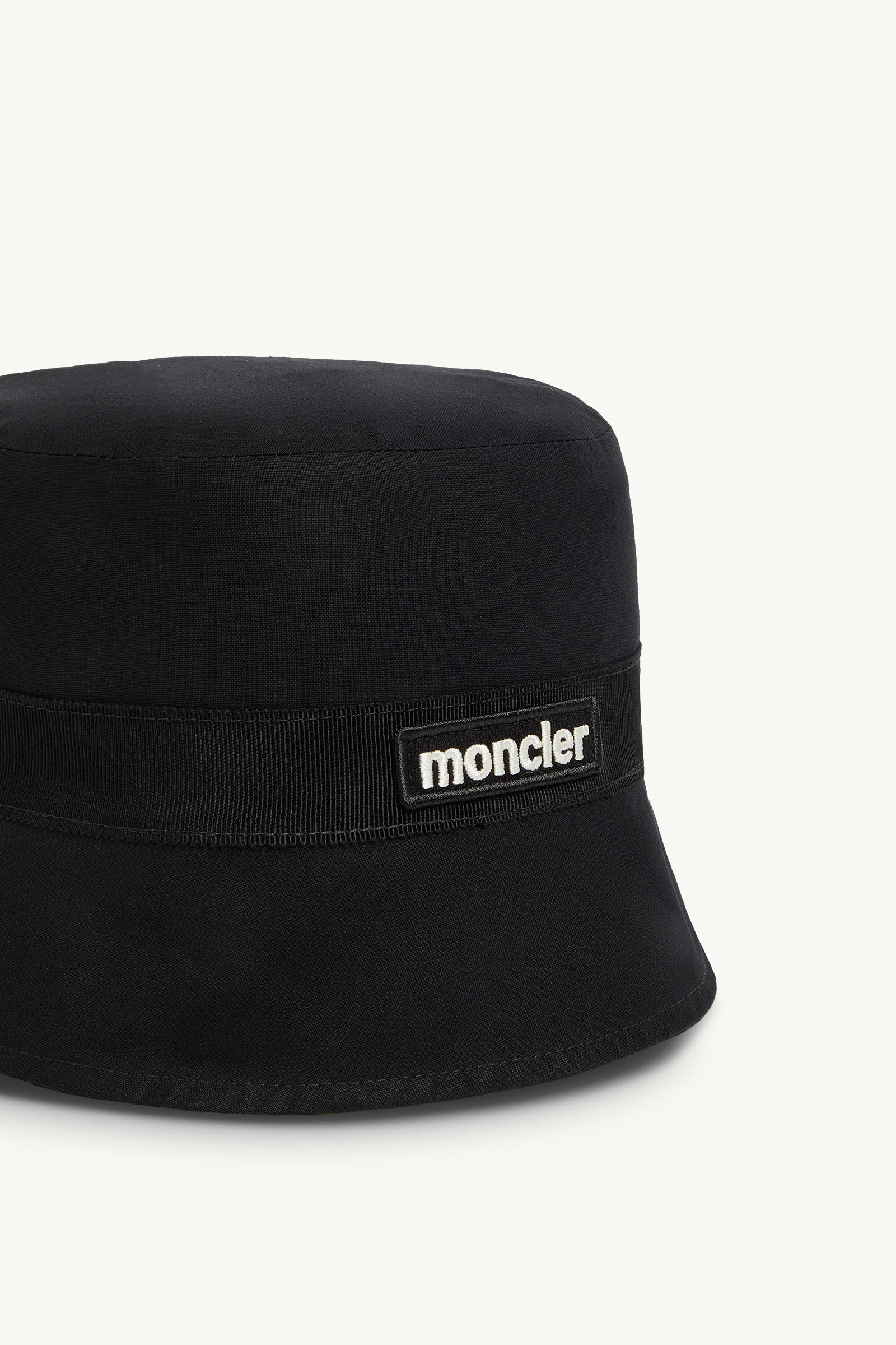 Reversible Cotton Canvas Bucket Hat Women Black & White Moncler 4