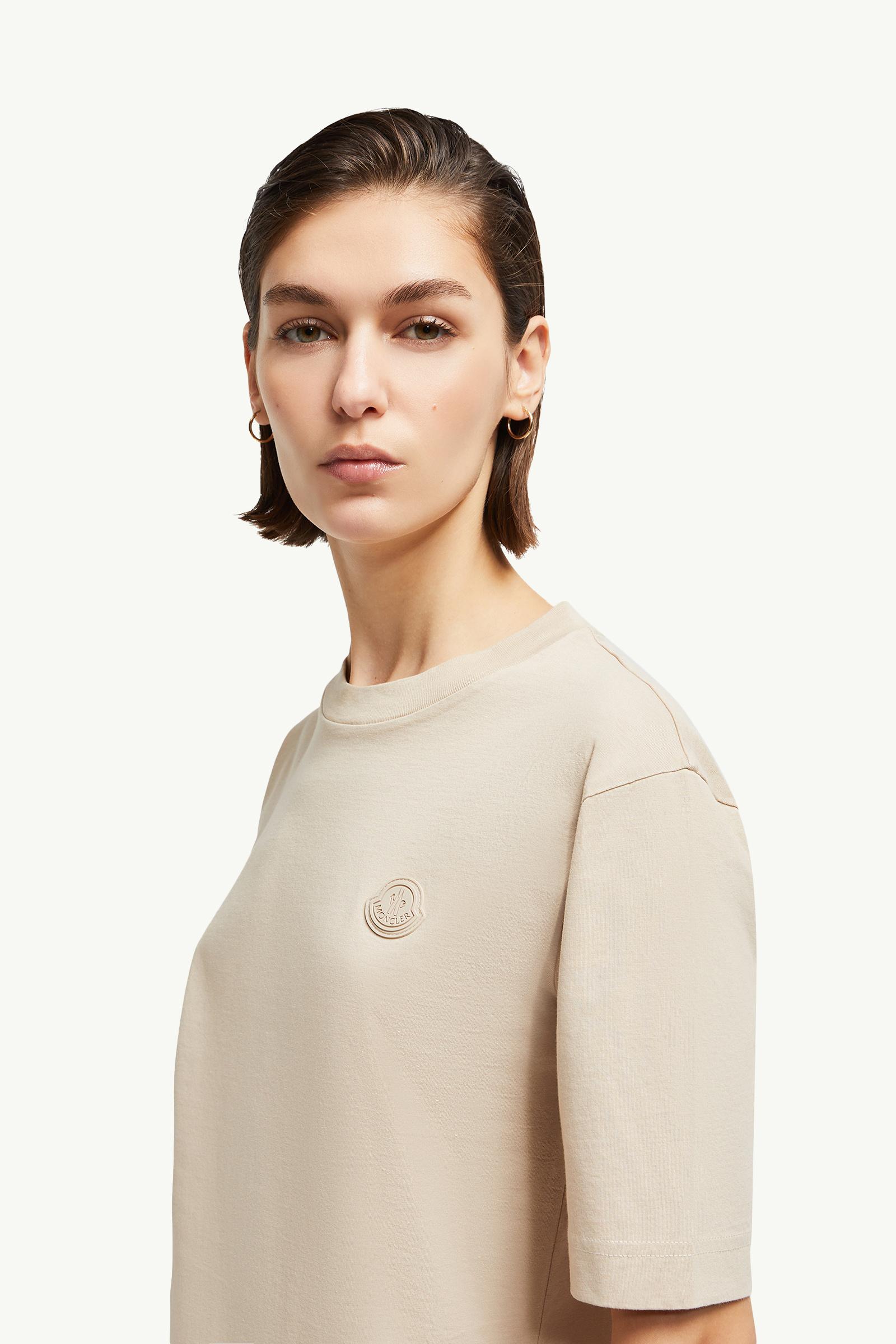 Silicone Logo Patch Cotton T-Shirt Women Sand Beige Moncler 1