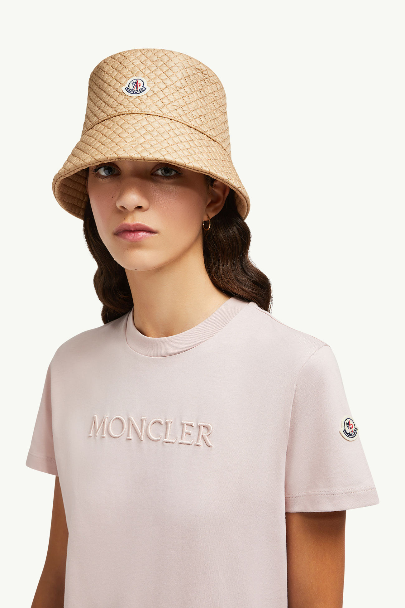 자수 토널 로고 코튼 티셔츠 여성 핑크 Moncler 1