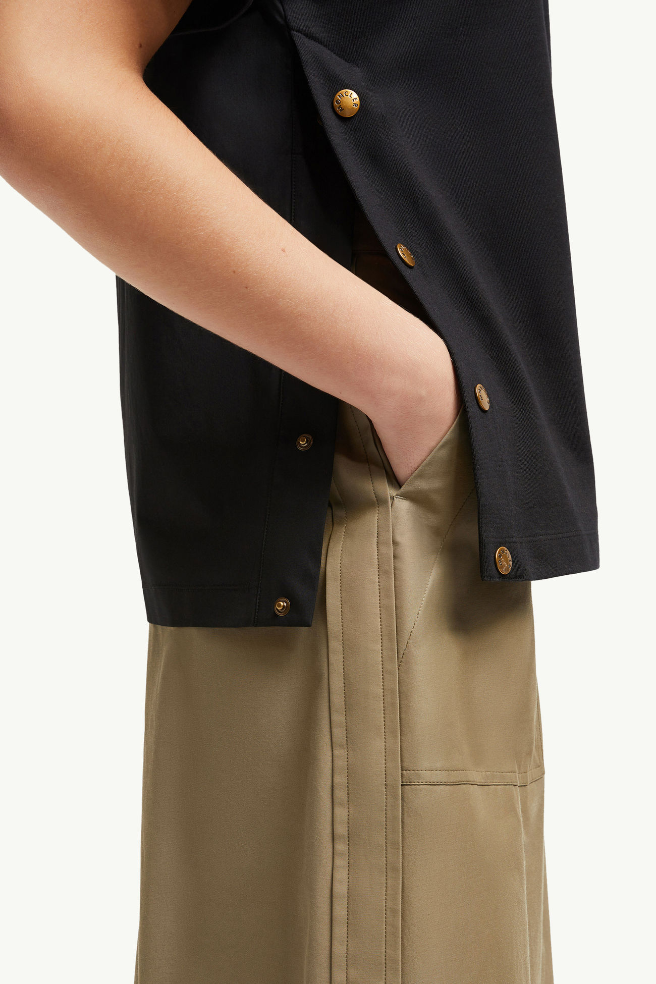 Camiseta de algodón con bolsillo Mujer Negro Moncler 5