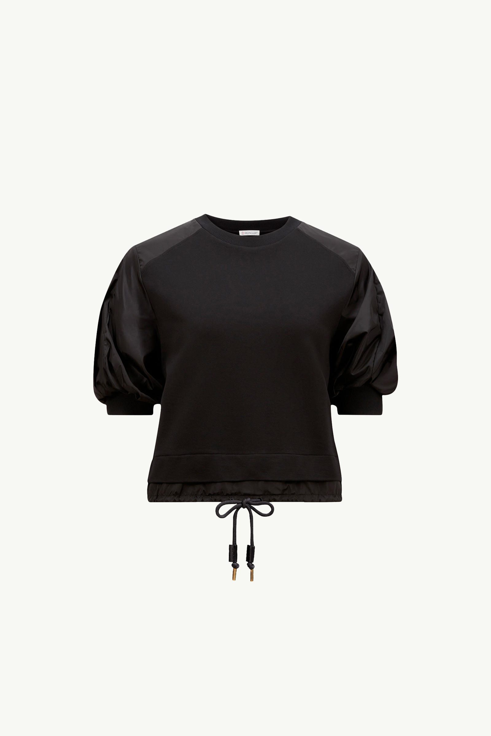 https://moncler-cdn.thron.com/api/v1/content-delivery/shares/dpx6uv/contents/K10938C0002289A1K999_F/image/K10938C0002289A1K999_F
