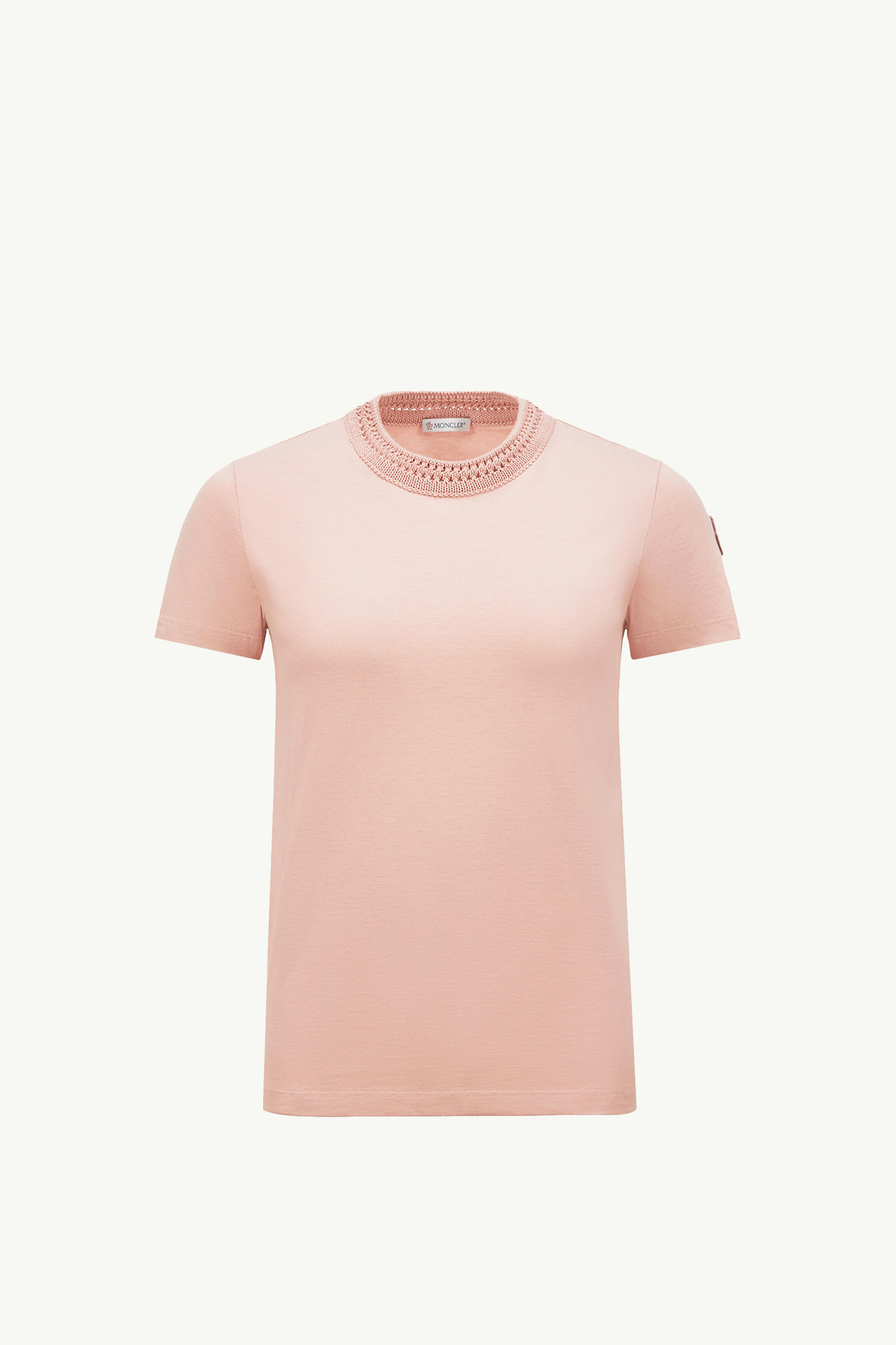 https://moncler-cdn.thron.com/api/v1/content-delivery/shares/dpx6uv/contents/K10938C0004389ADC511_F/image/K10938C0004389ADC511_F