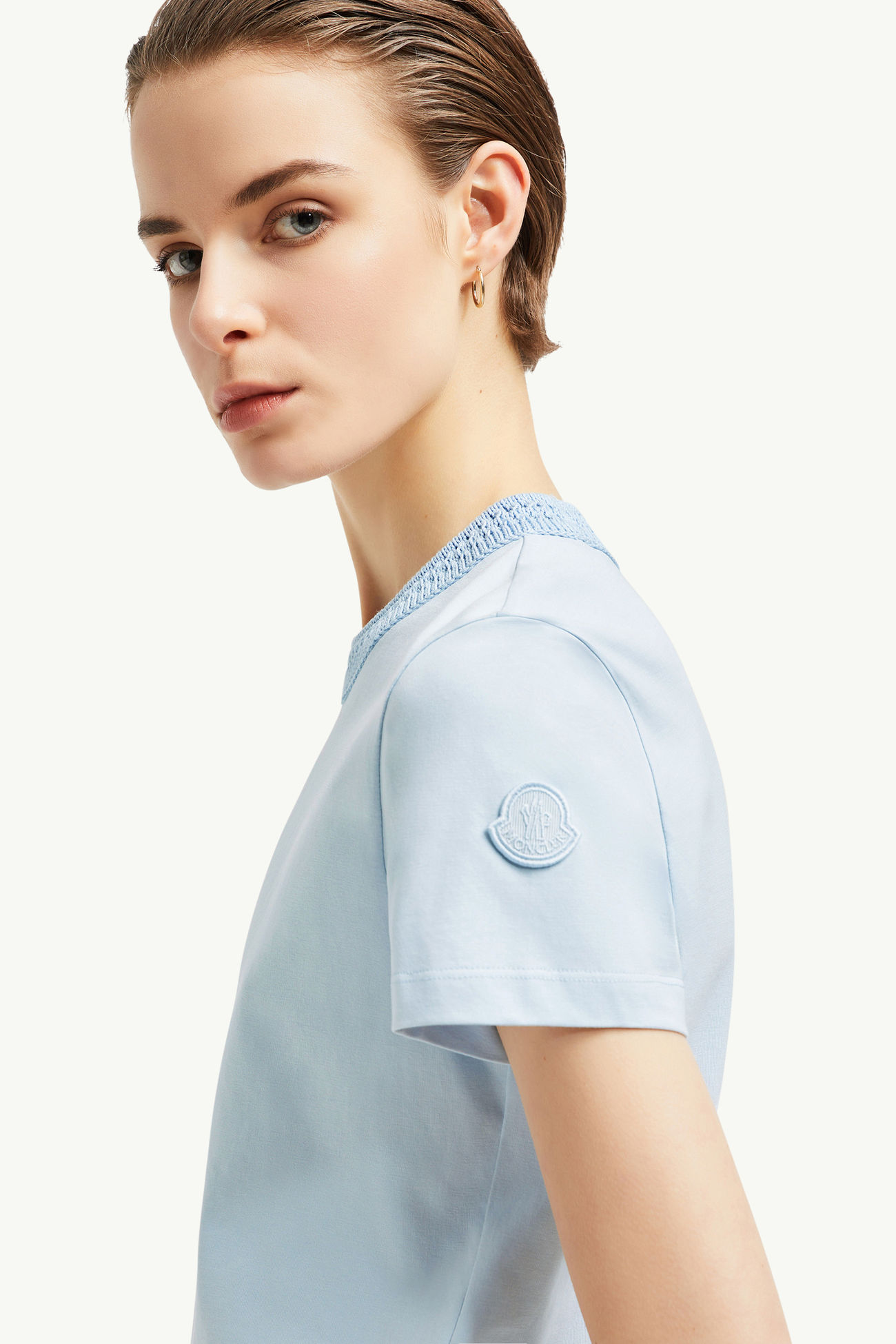 T-Shirt aus Baumwolle mit Häkelakzent Damen Hellblau Moncler 1