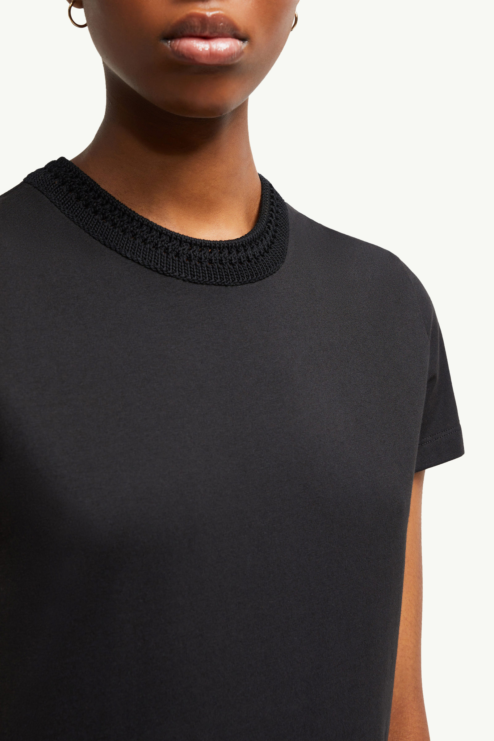 Crochet Accent Cotton T-Shirt Women Black Moncler 5