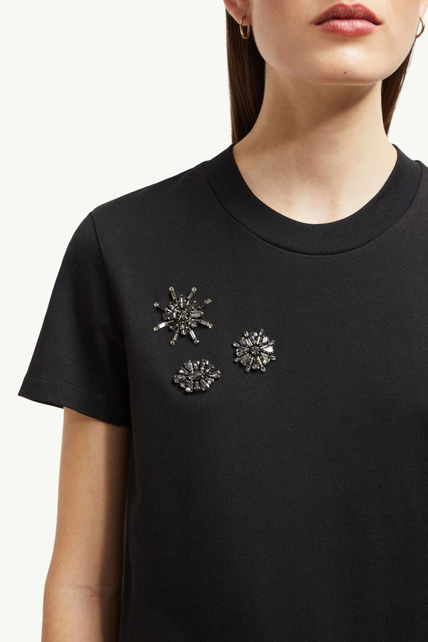 T-Shirt aus Baumwolle mit kristallbesetzten Blumen Damen Schwarz Moncler 5