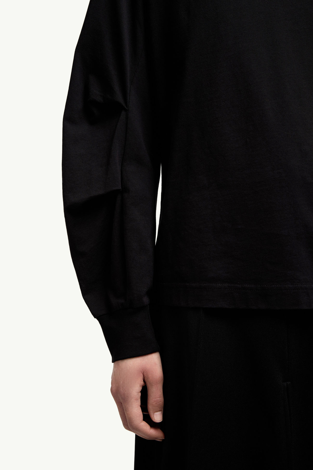 Cotton Pleated Sleeve T-Shirt Women Black Moncler 5