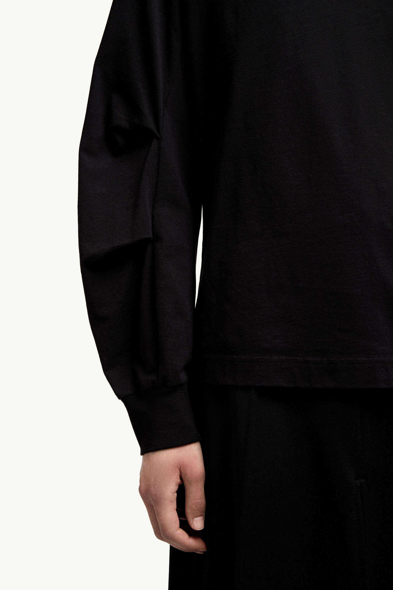 Cotton Pleated Sleeve T-Shirt Women Black Moncler 5