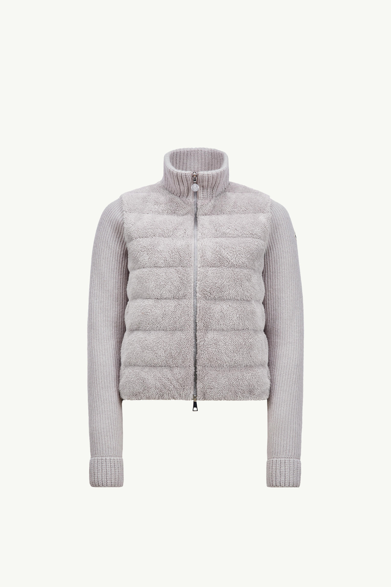 https://moncler-cdn.thron.com/api/v1/content-delivery/shares/dpx6uv/contents/K10939B00023M111590V_F/image/K10939B00023M111590V_F