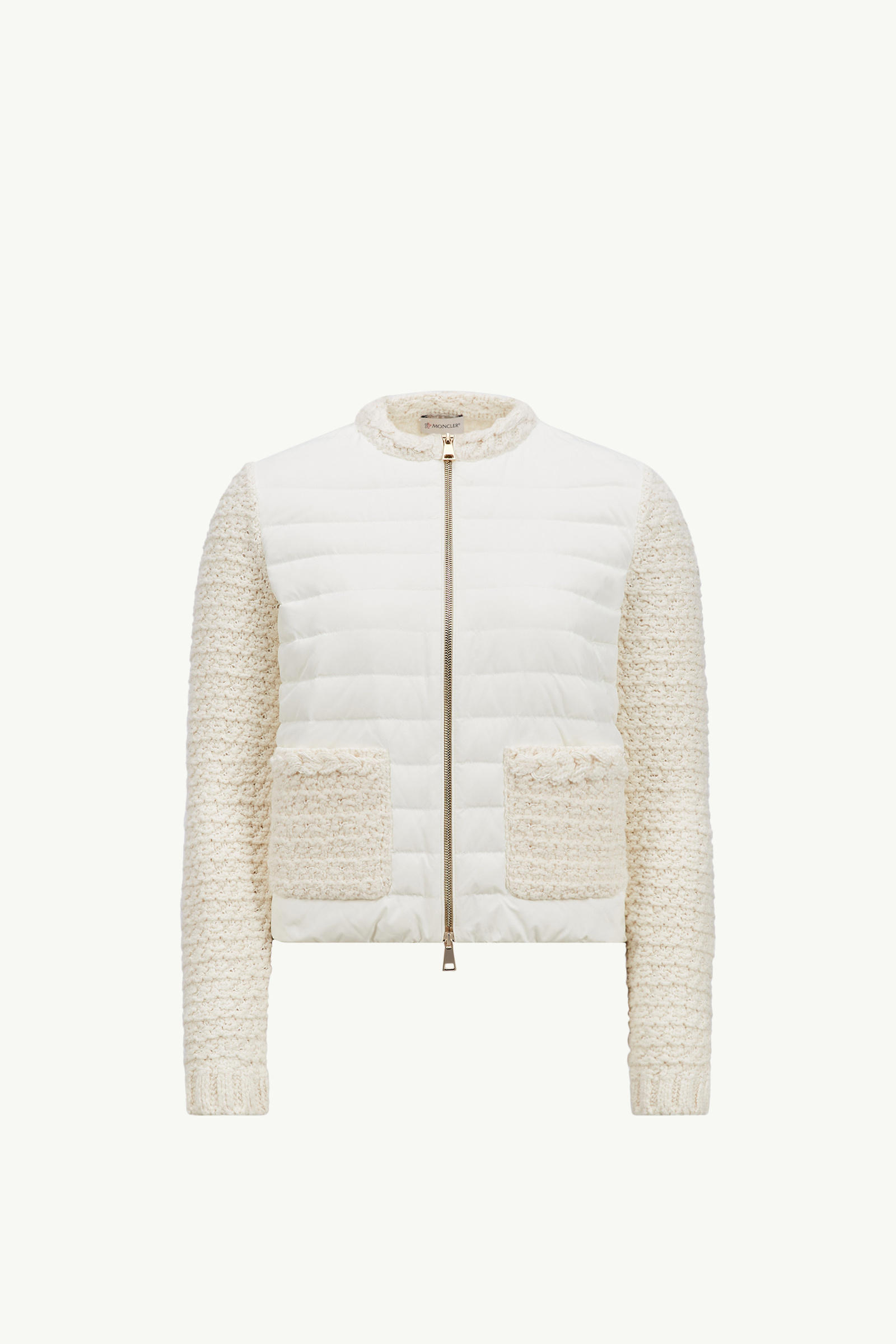 https://moncler-cdn.thron.com/api/v1/content-delivery/shares/dpx6uv/contents/K10939B00024M5810034_F/image/K10939B00024M5810034_F