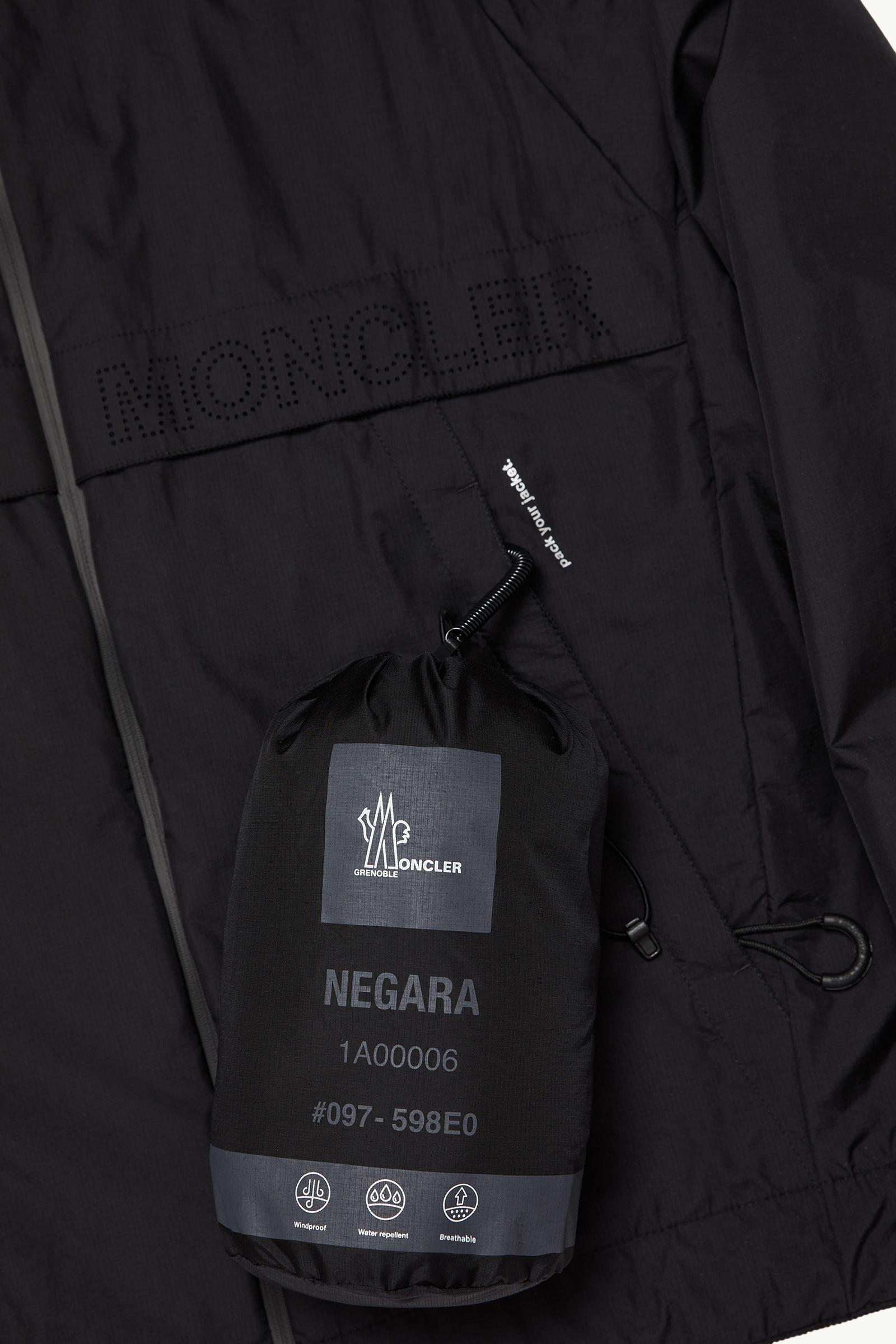 MONCLER GRENOBLE Negaraウインドブレーカー 関税込 ☆関税込☆MONCLER GRENOBLE NEGARA ウインドブレーカー