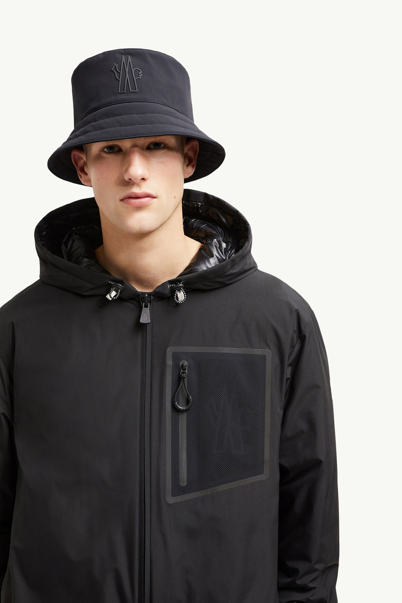 Bergun 리버서블 쇼트 다운 재킷 남성 블랙 Moncler 1