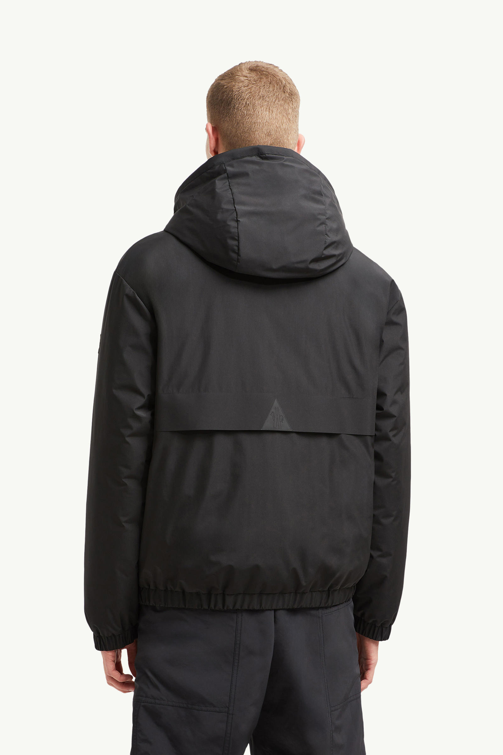 Bergun kurze wendbare Daunenjacke Herren Schwarz Moncler 4