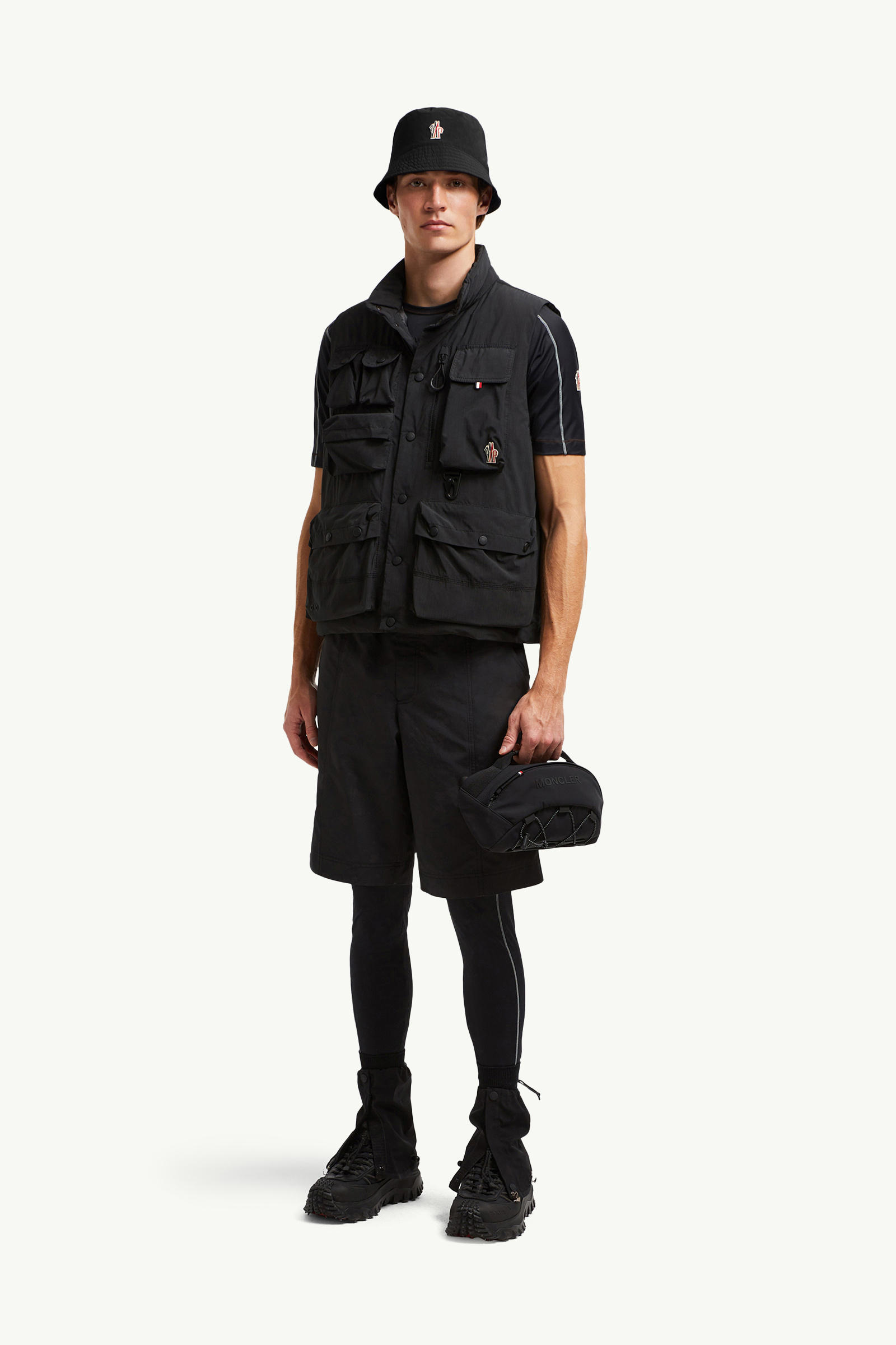 Tongass Down Field Gilet Men Black Moncler 0
