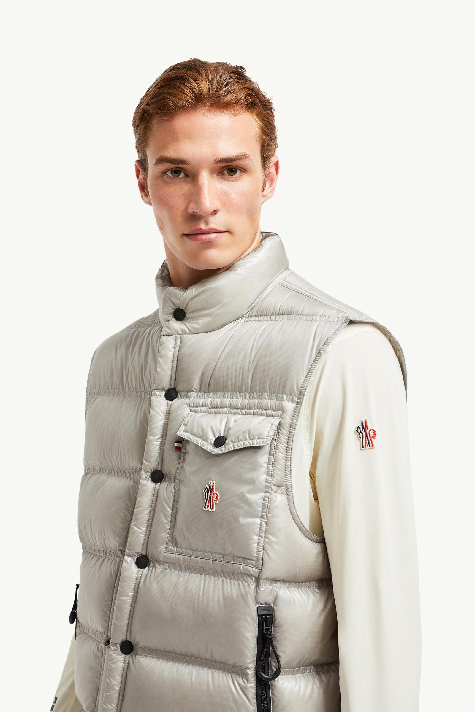 Nantu Down Gilet Men Light Gray Moncler 1