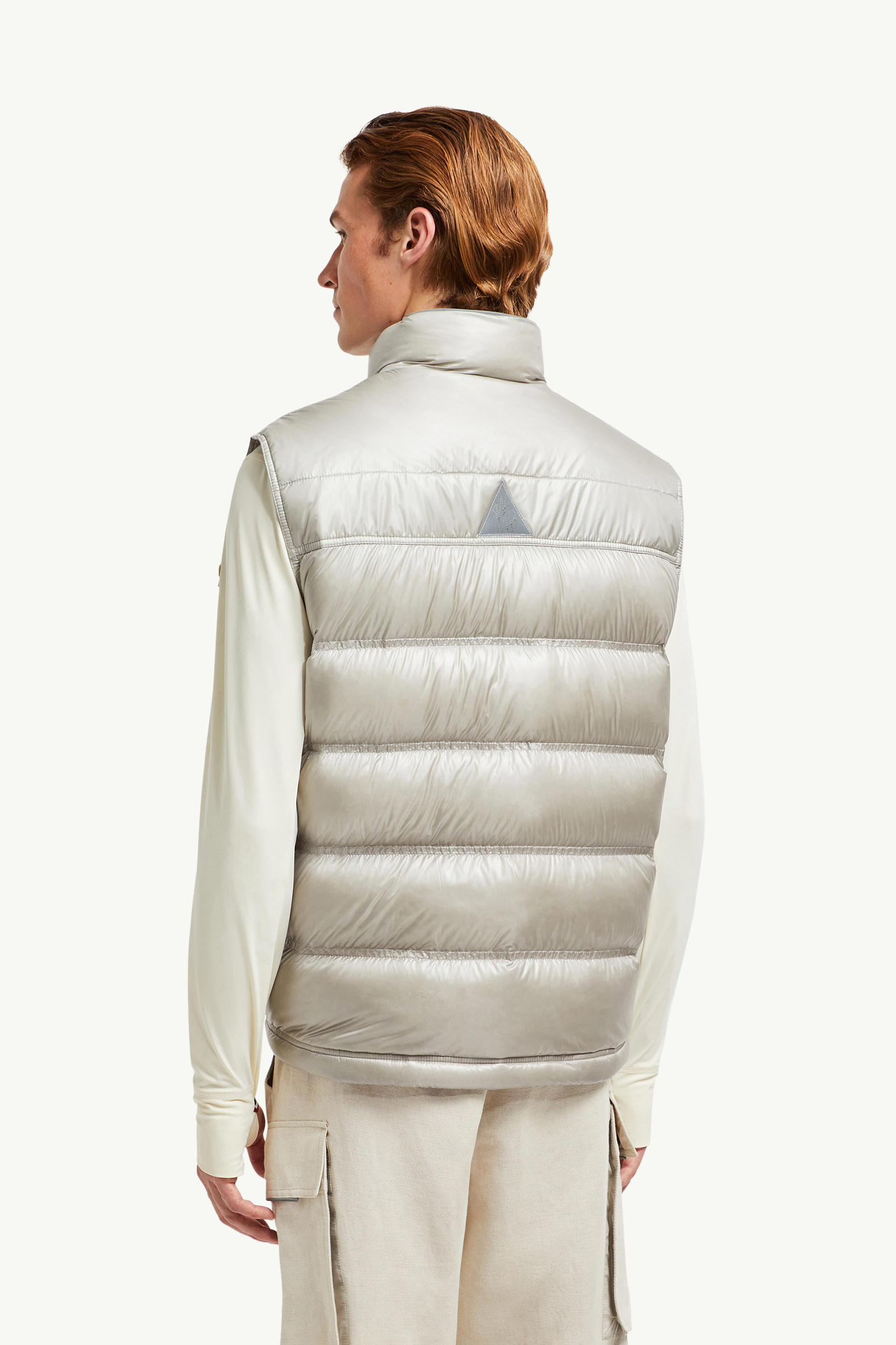 Nantu Down Gilet Men Light Gray Moncler 4