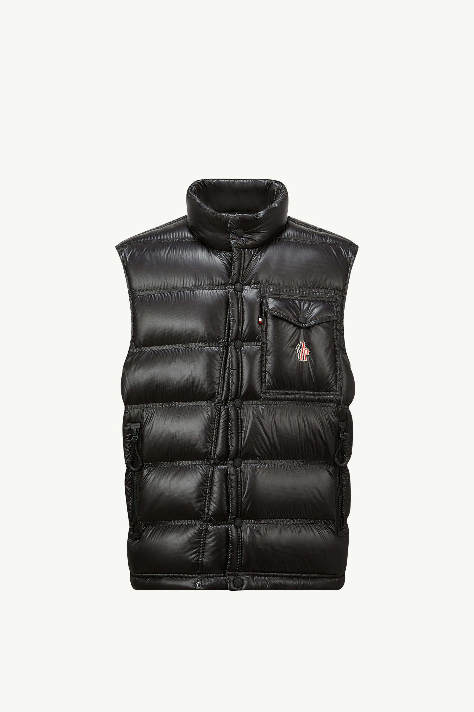 https://moncler-cdn.thron.com/api/v1/content-delivery/shares/dpx6uv/contents/K10971A00021597X6999_F/image/K10971A00021597X6999_F