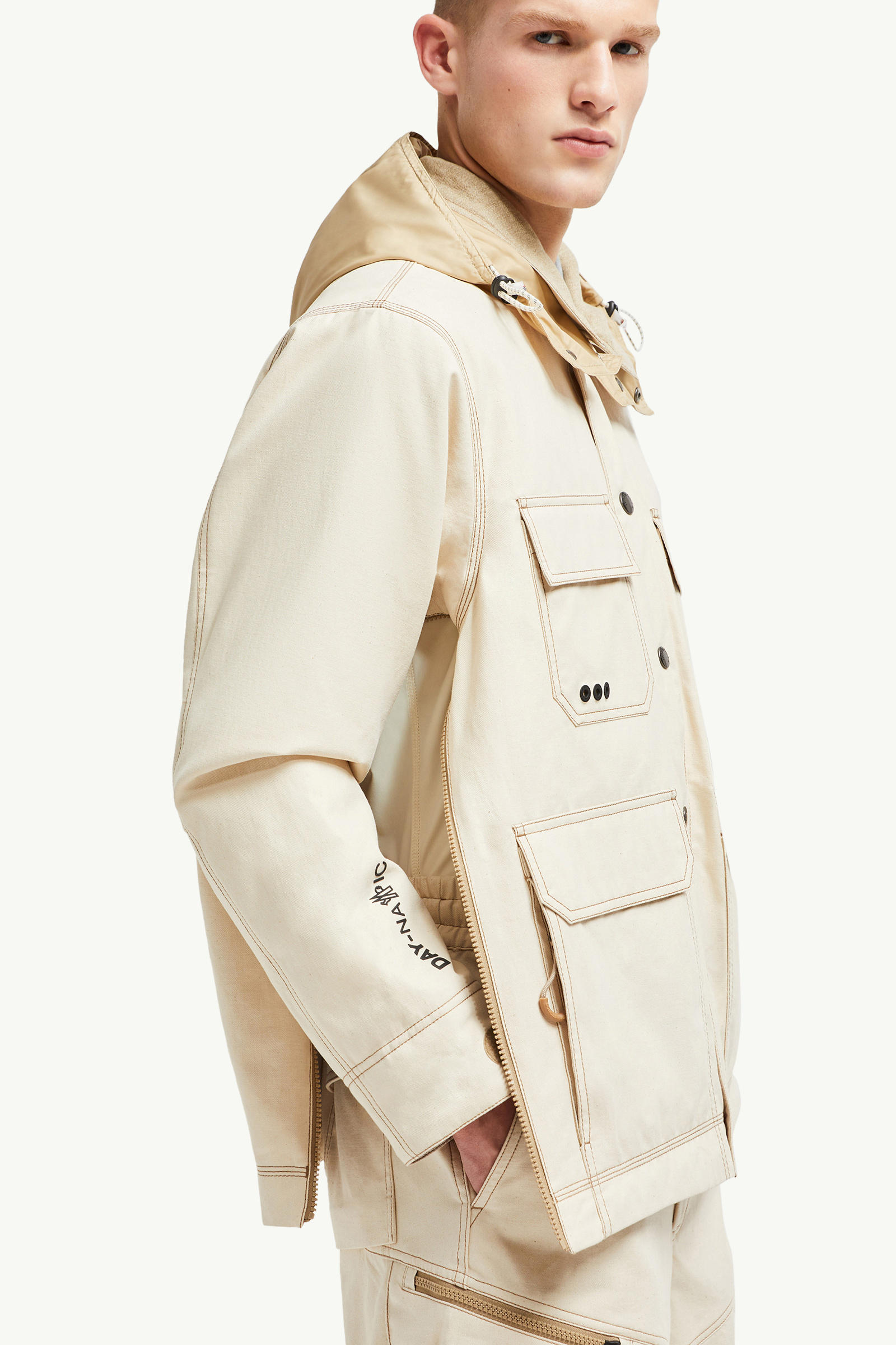 Kelpius男士棉质羽绒户外夹克外套 男士 浅米色 Moncler 7