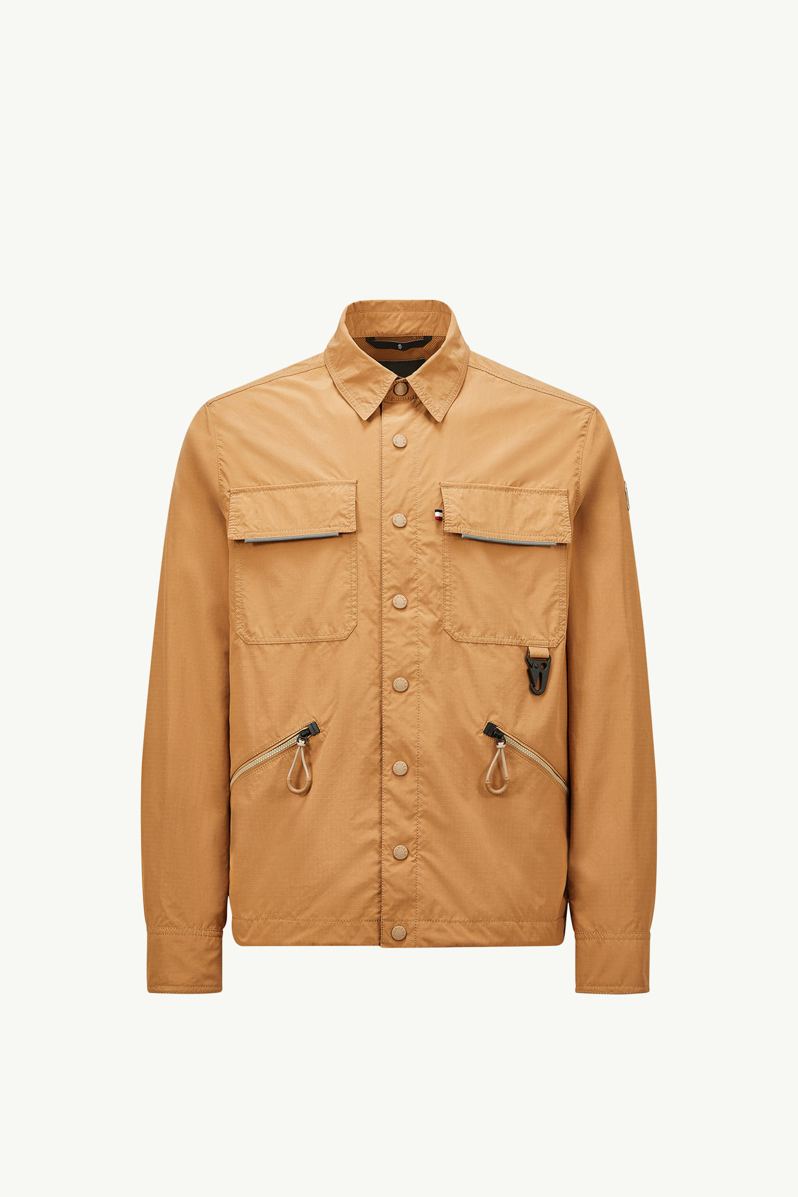 https://moncler-cdn.thron.com/api/v1/content-delivery/shares/dpx6uv/contents/K10971G00005598C224Q_F/image/K10971G00005598C224Q_F