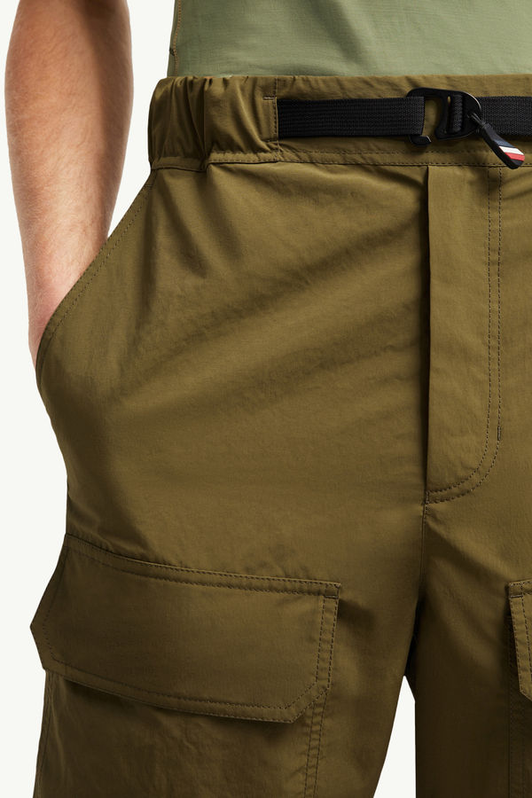 2-in-1 Cargo Trousers Men Khaki Moncler 1