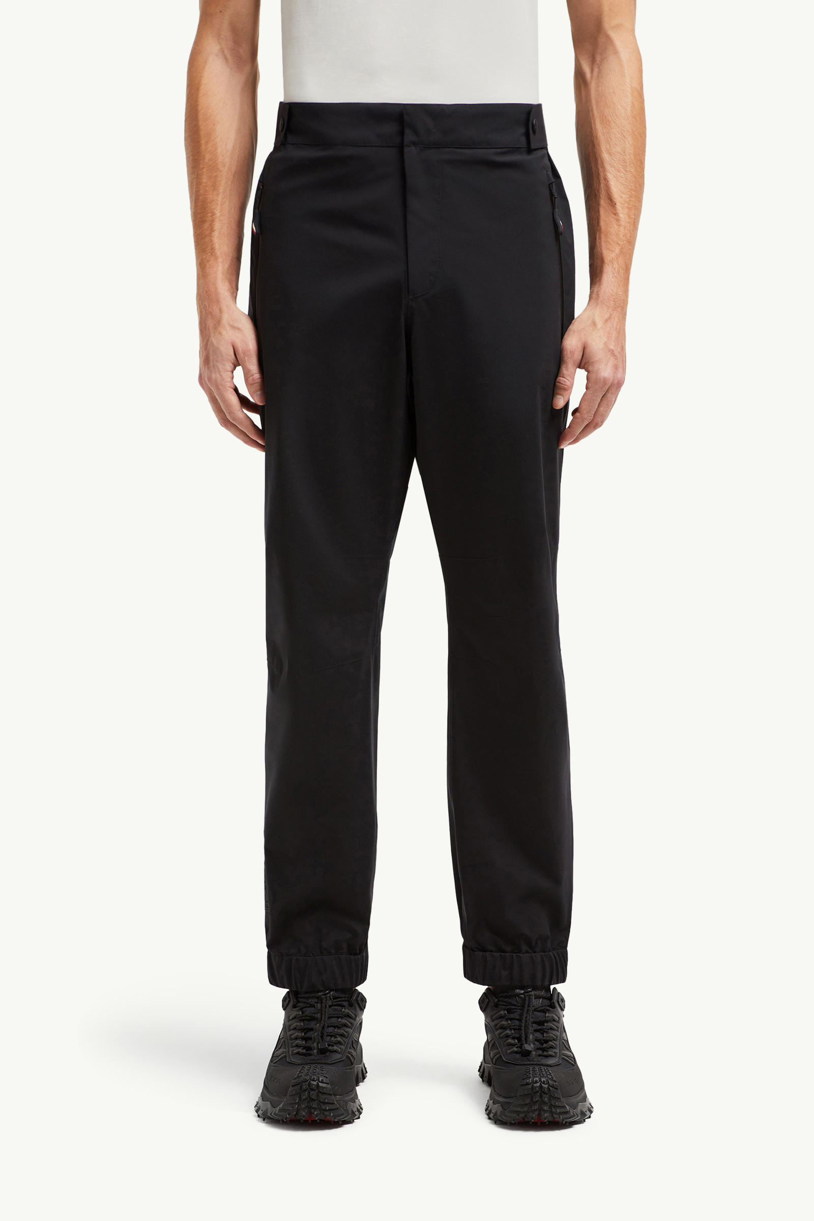 GORE-TEX Jogging Trousers Men Black Moncler 3