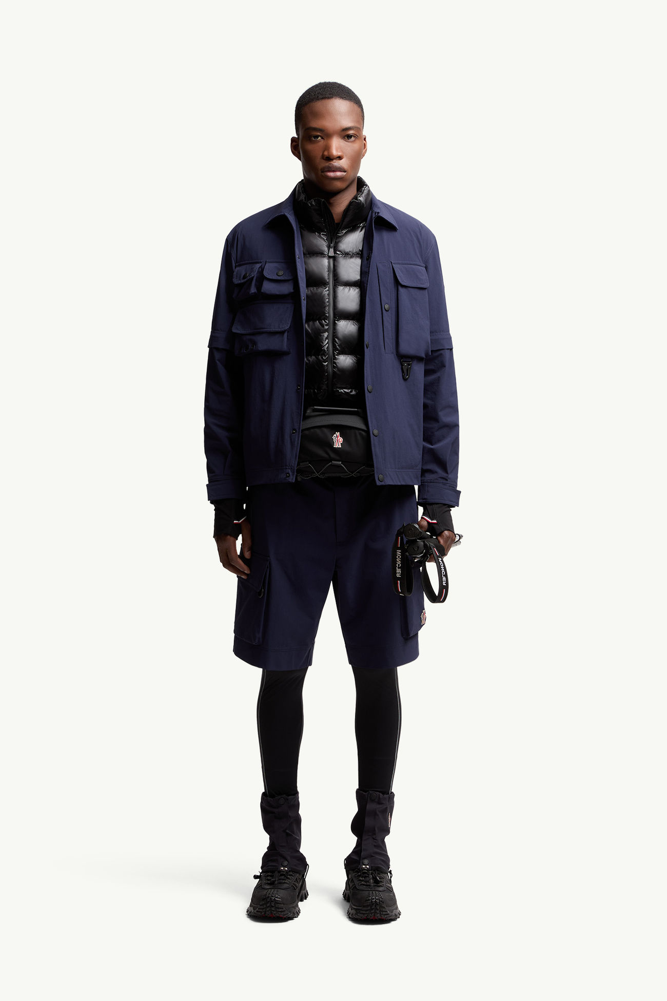 Water-Repellent Cargo Shorts Men Navy Blue Moncler 0