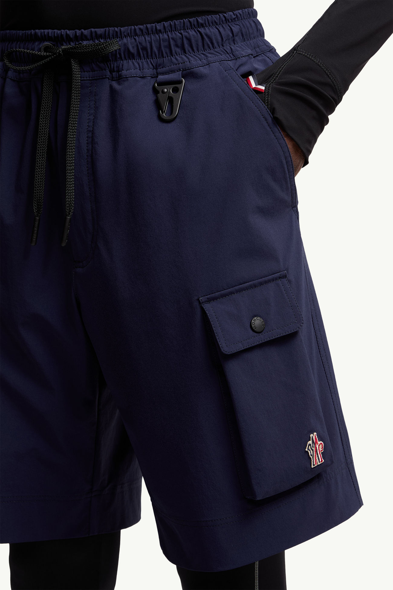 Water-Repellent Cargo Shorts Men Navy Blue Moncler 1