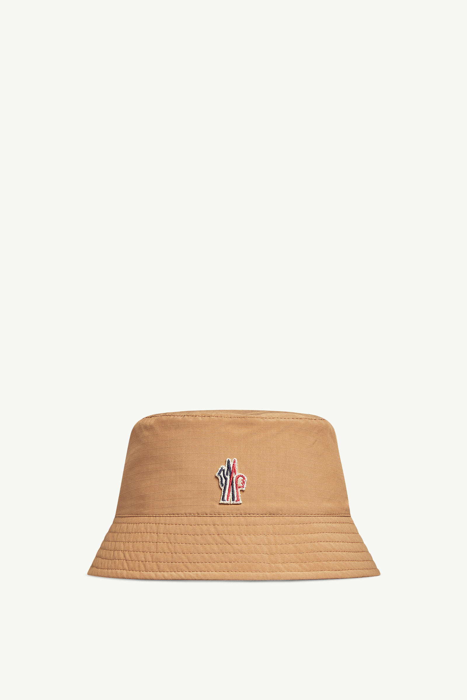 https://moncler-cdn.thron.com/api/v1/content-delivery/shares/dpx6uv/contents/K10973B00006598C224Q_F/image/K10973B00006598C224Q_F