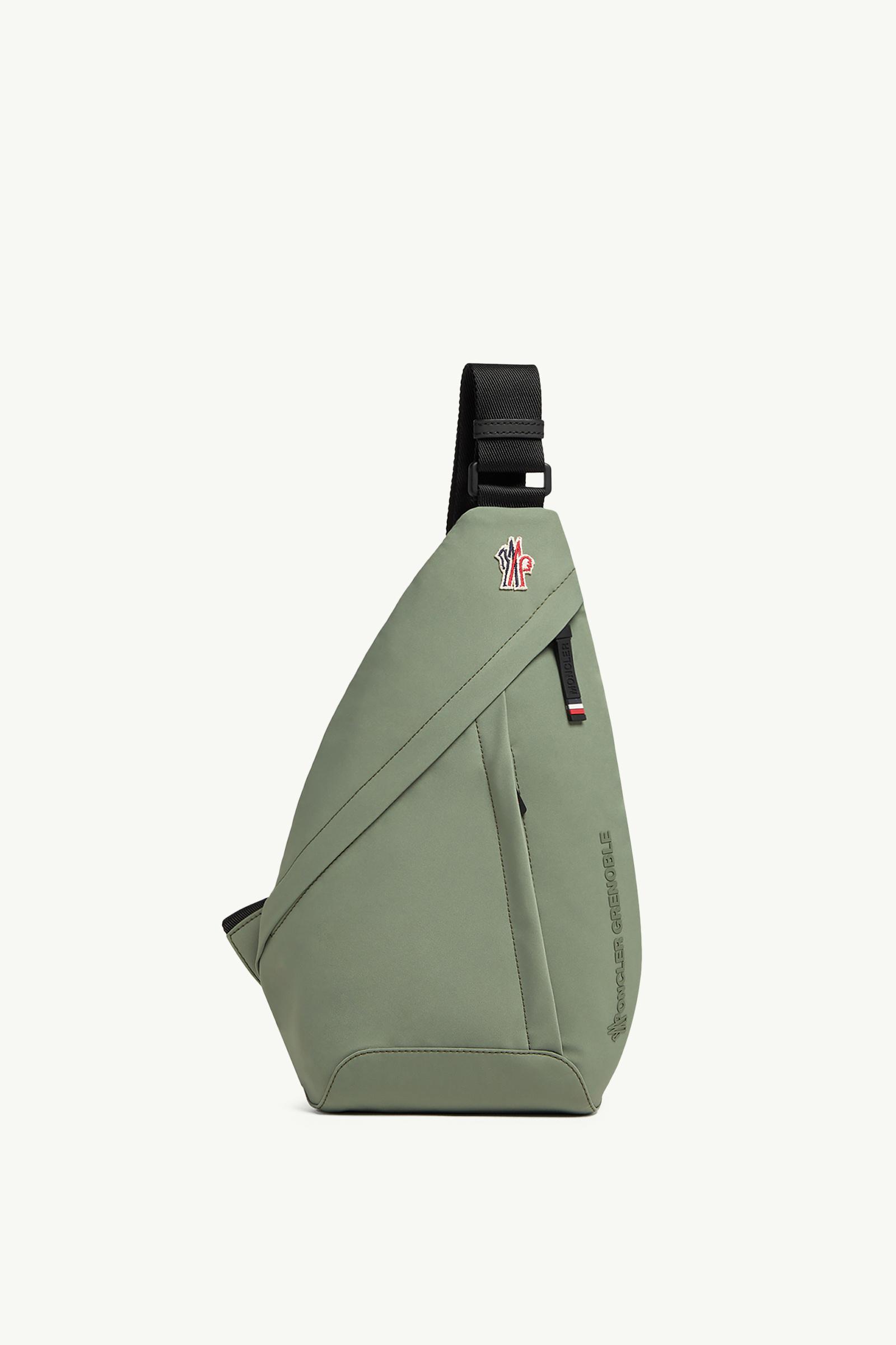Water-Repellent Crossbody Bag_findInBoutique_image