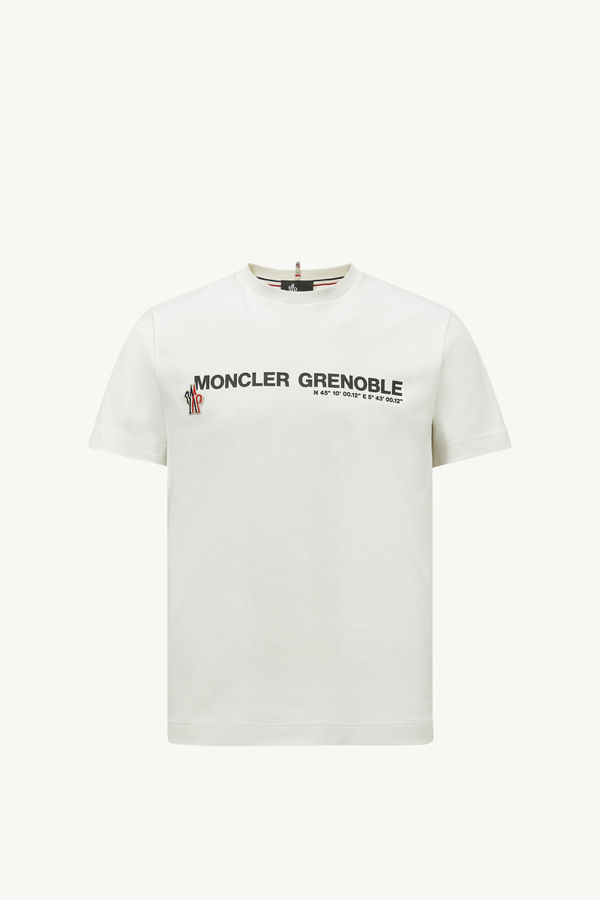 https://moncler-cdn.thron.com/api/v1/content-delivery/shares/dpx6uv/contents/K10978C0000189AW1041_F/image/K10978C0000189AW1041_F