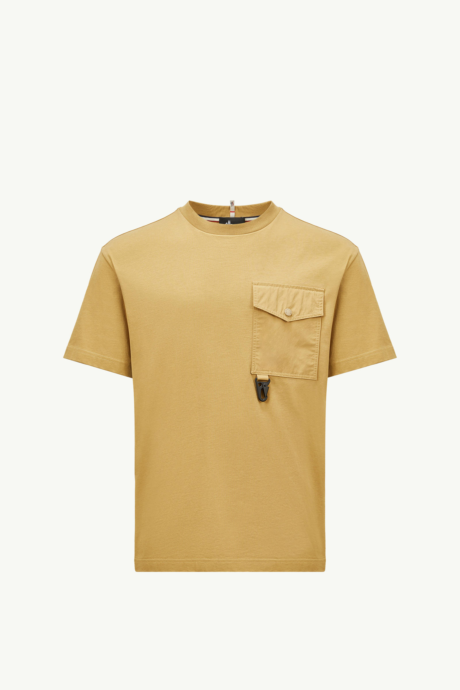 https://moncler-cdn.thron.com/api/v1/content-delivery/shares/dpx6uv/contents/K10978C000068392714C_F/image/K10978C000068392714C_F