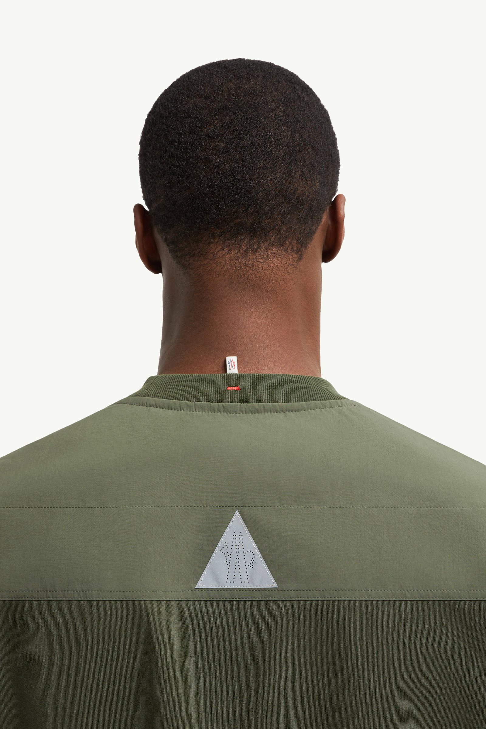 Cotton T-shirt with Pocket Men Olive Green Moncler 6