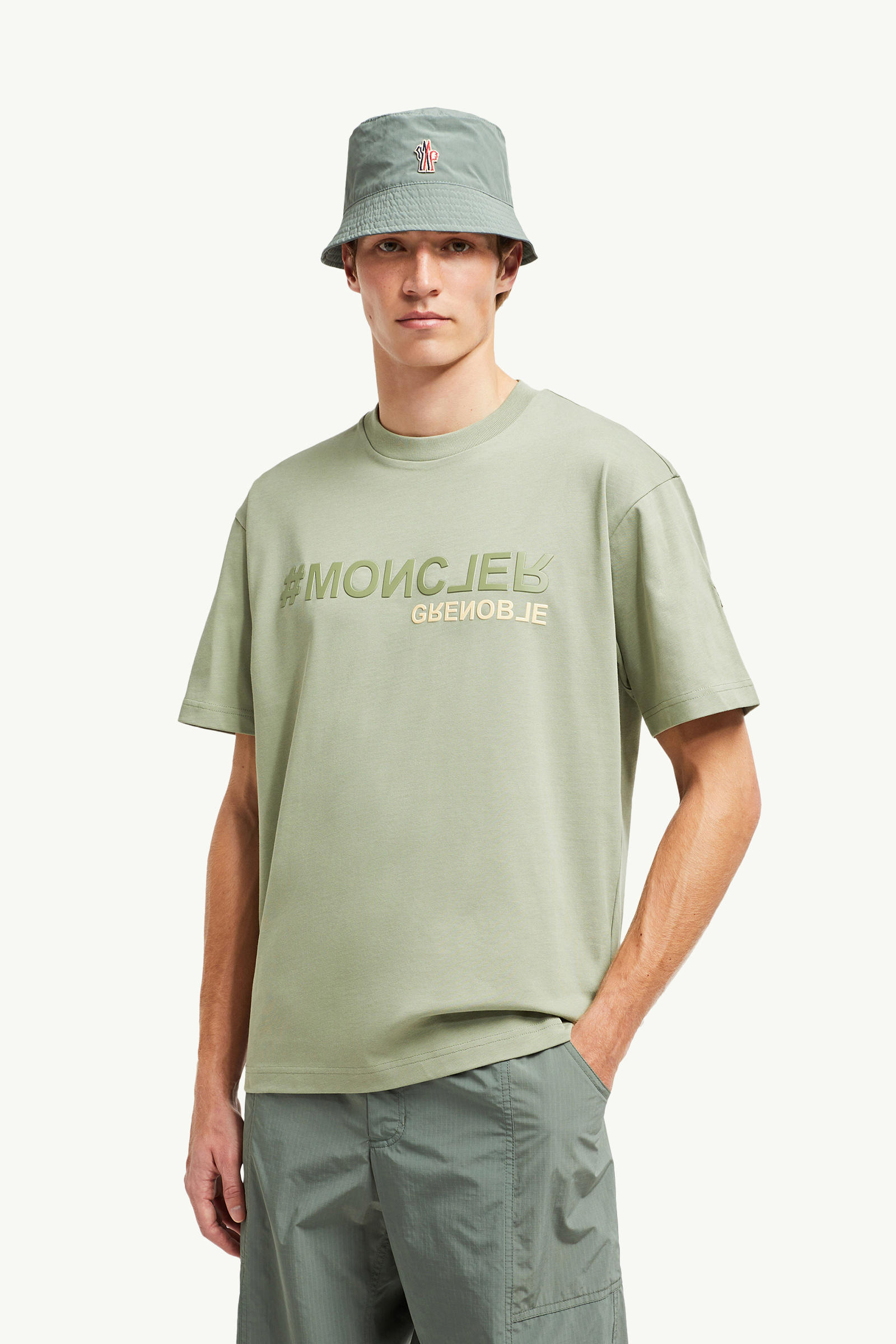 Mirrored Logo Cotton T-Shirt Men Light Green Moncler 0