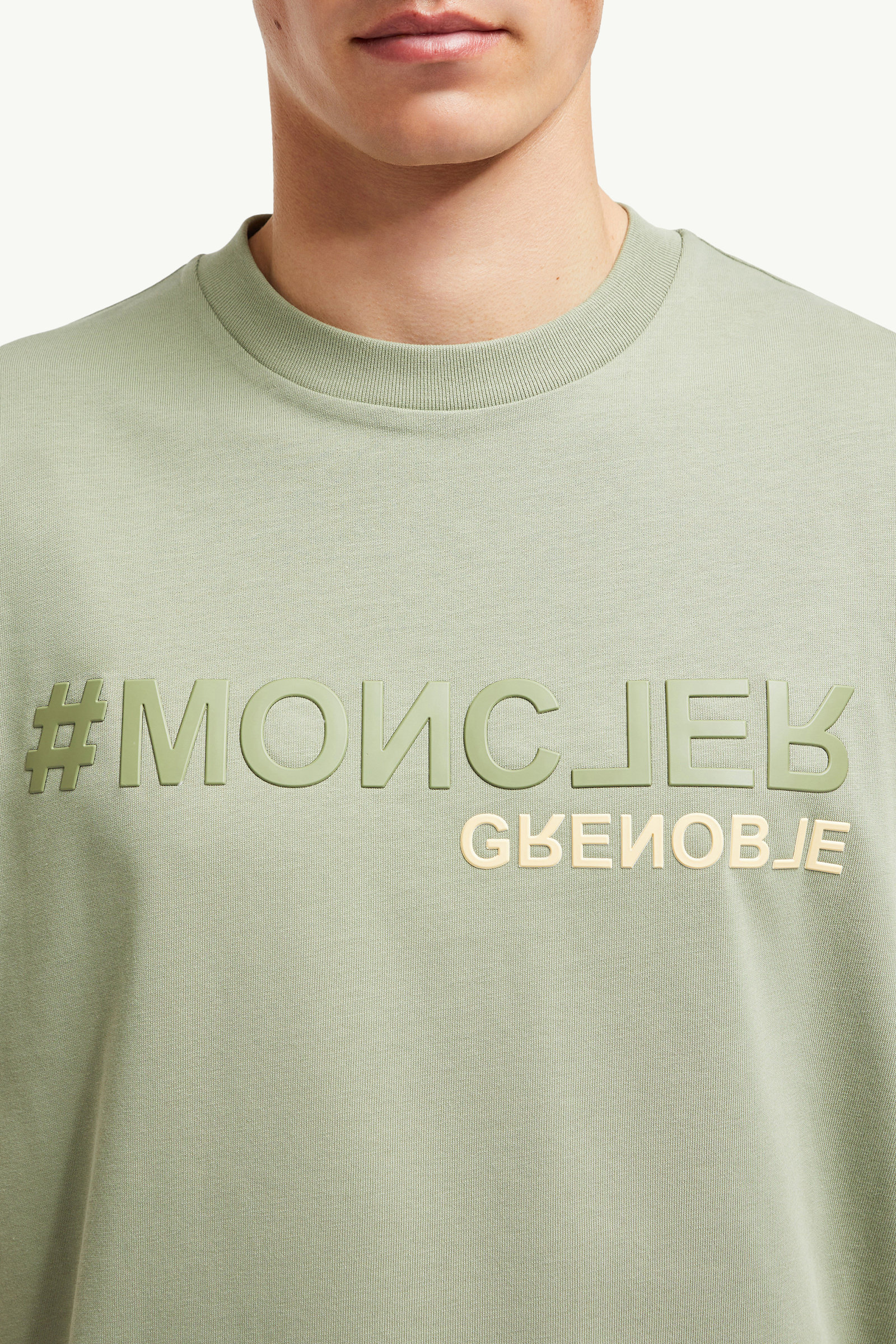 Mirrored Logo Cotton T-Shirt Men Light Green Moncler 5