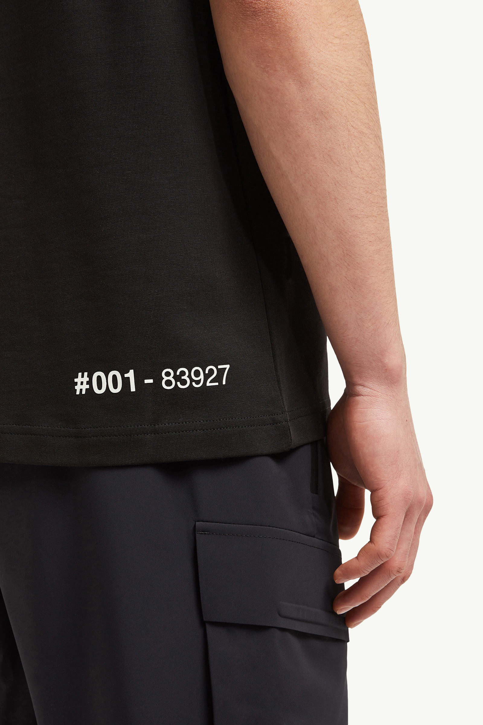 Mirrored Logo Cotton T-Shirt Men Black Moncler 5