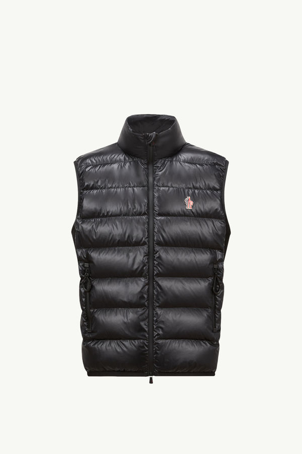 https://moncler-cdn.thron.com/api/v1/content-delivery/shares/dpx6uv/contents/K10978G00002829H7999_F/image/K10978G00002829H7999_F