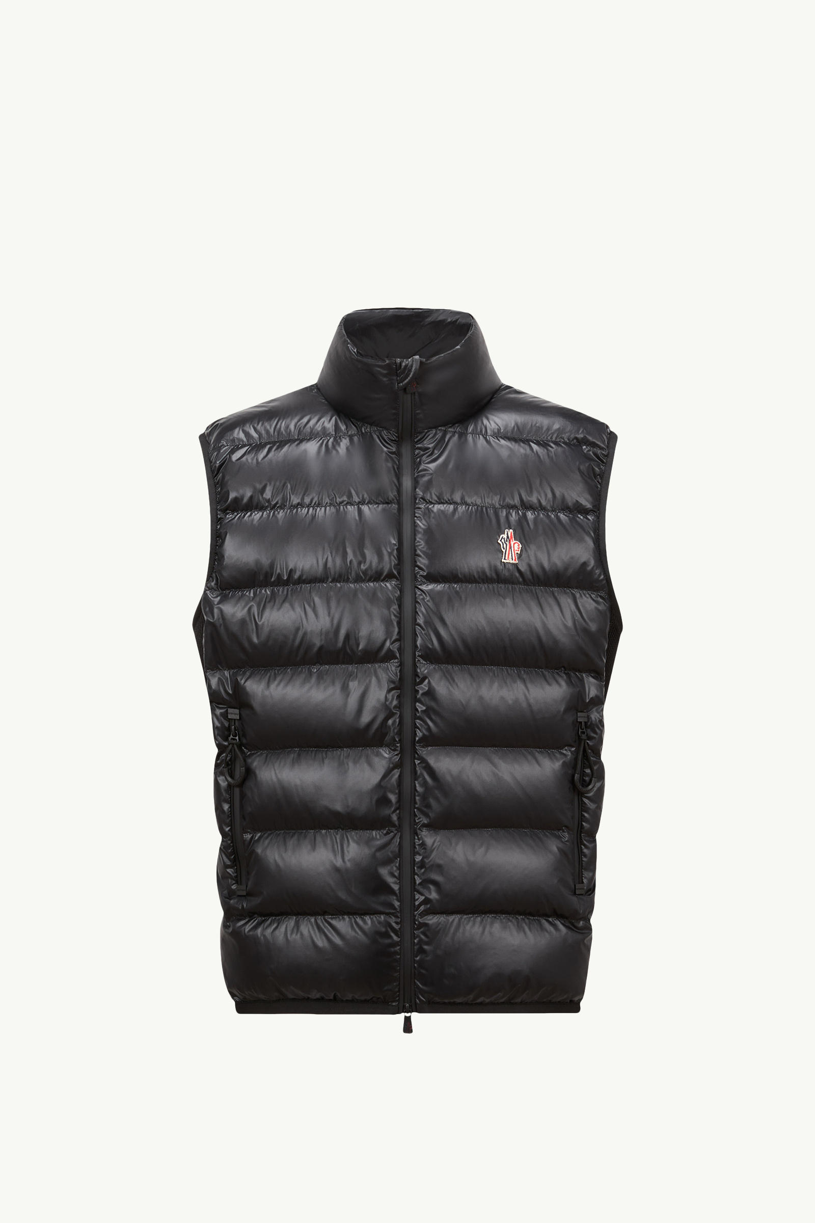 https://moncler-cdn.thron.com/api/v1/content-delivery/shares/dpx6uv/contents/K10978G00002829H7999_F/image/K10978G00002829H7999_F