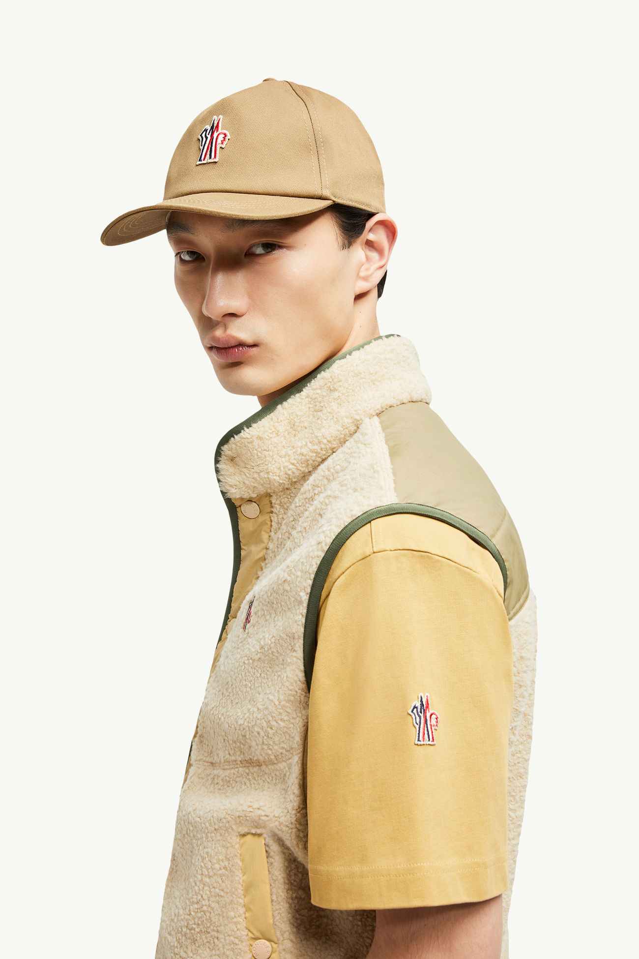 男士泰迪绒加衬马甲 男士 砂米黃色 Moncler 1