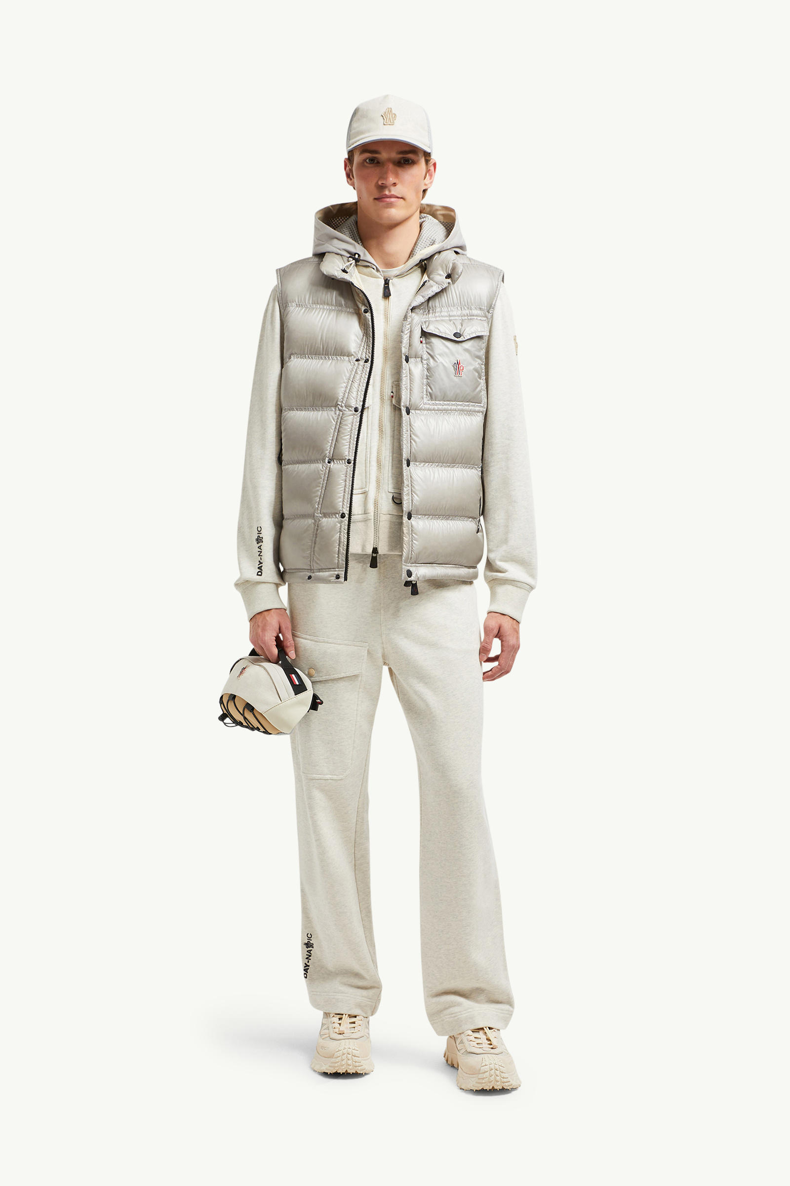 Pantalon de survêtement en coton à logo embossé Hommes Gris Glacier Moncler 0