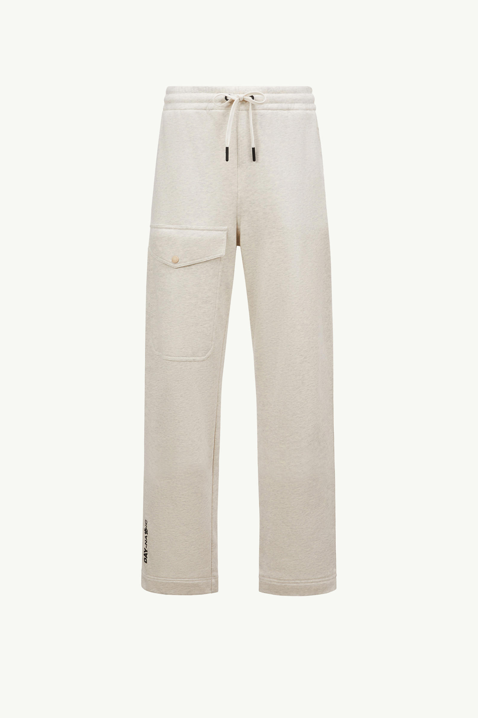 https://moncler-cdn.thron.com/api/v1/content-delivery/shares/dpx6uv/contents/K10978H000028098U977_F/image/K10978H000028098U977_F