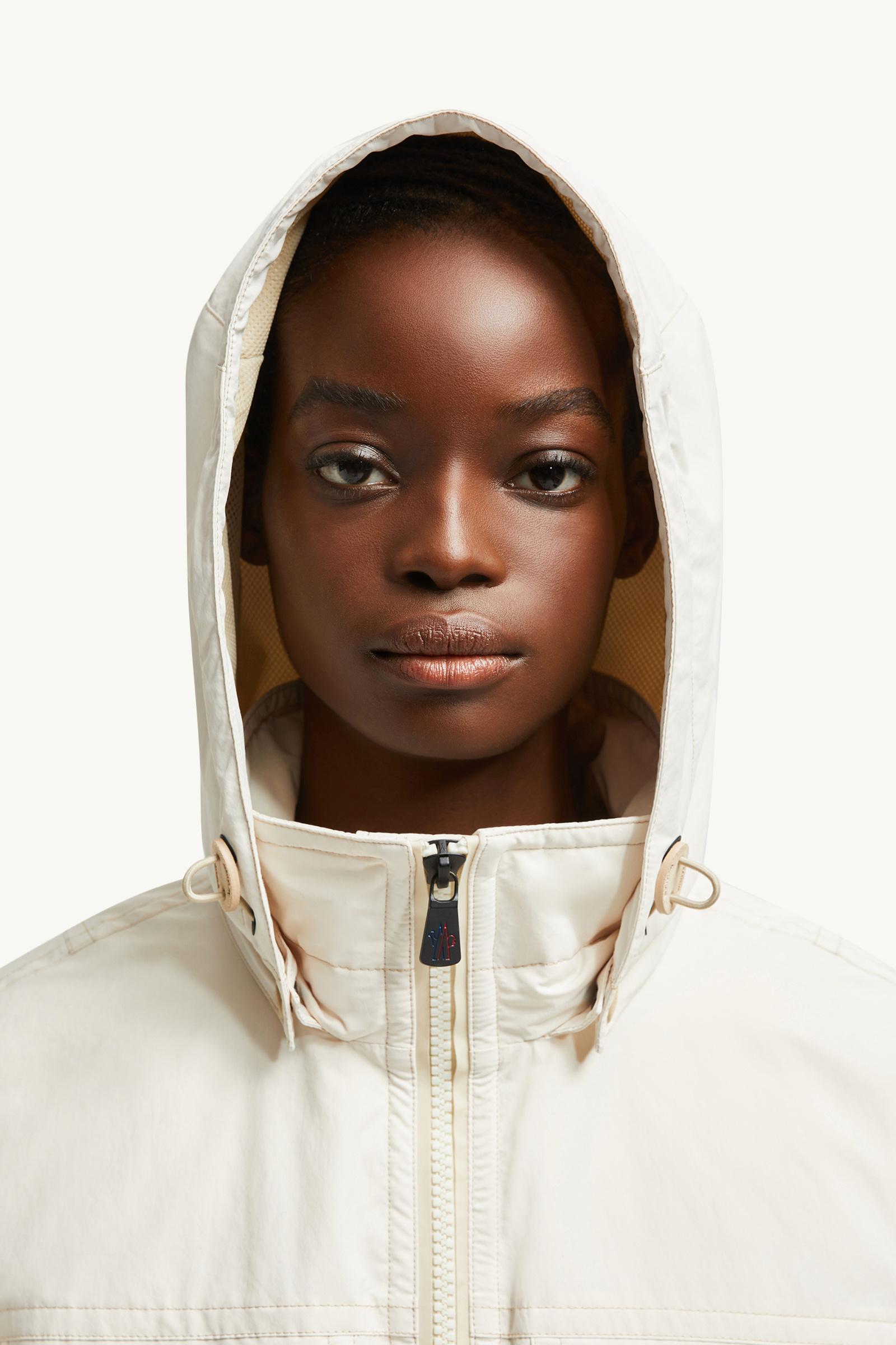 Nimba Hooded Field Down Jacket Women White Moncler 1