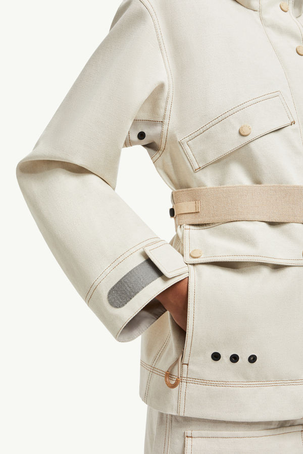 Veste utilitaire à capuche en coton et lin Tarkine Femmes Beige Clair Moncler 7