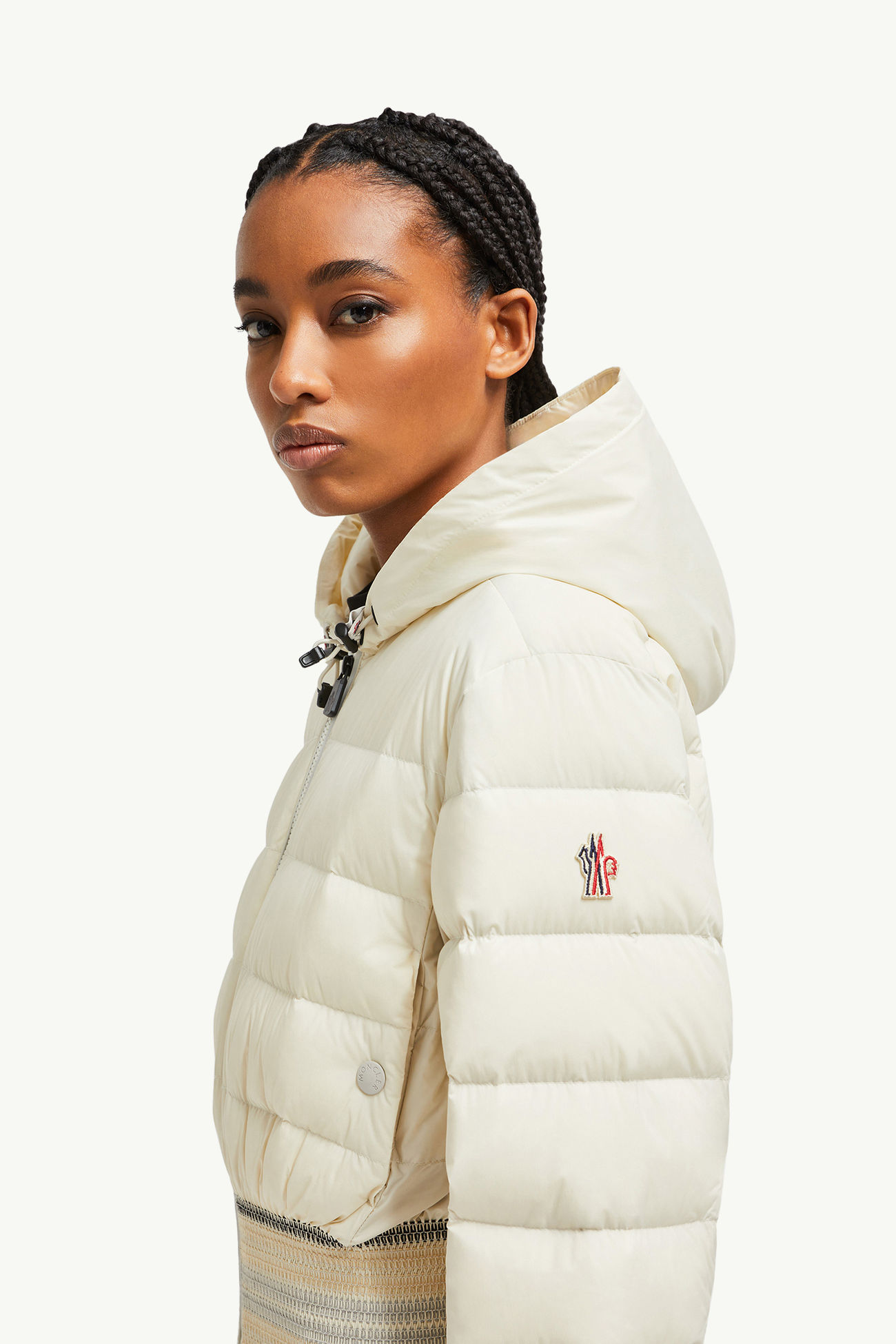 Piumino corto Jeypore con cappuccio e ricamo Donna Bianco Avorio Moncler 1