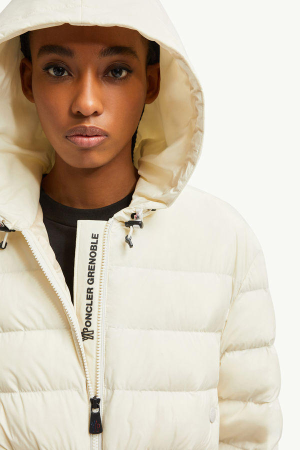 Jeypore Embroidered Hooded Short Down Jacket Women White Ivory Moncler 5